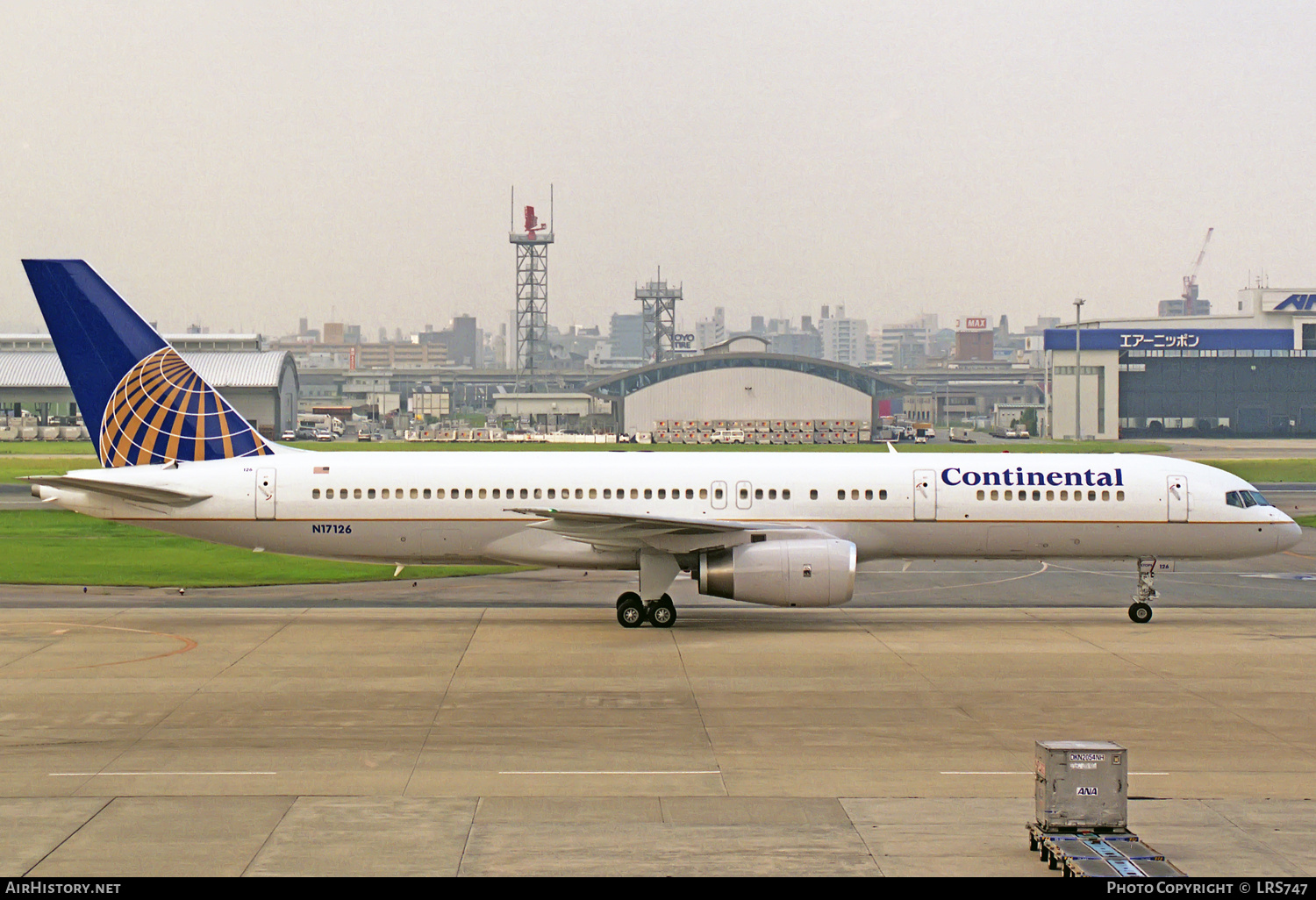 Aircraft Photo of N17126 | Boeing 757-224 | Continental Airlines | AirHistory.net #315651