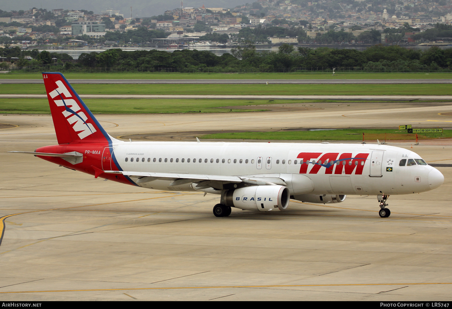 Aircraft Photo of PR-MAA | Airbus A320-233 | TAM Linhas Aéreas | AirHistory.net #315663