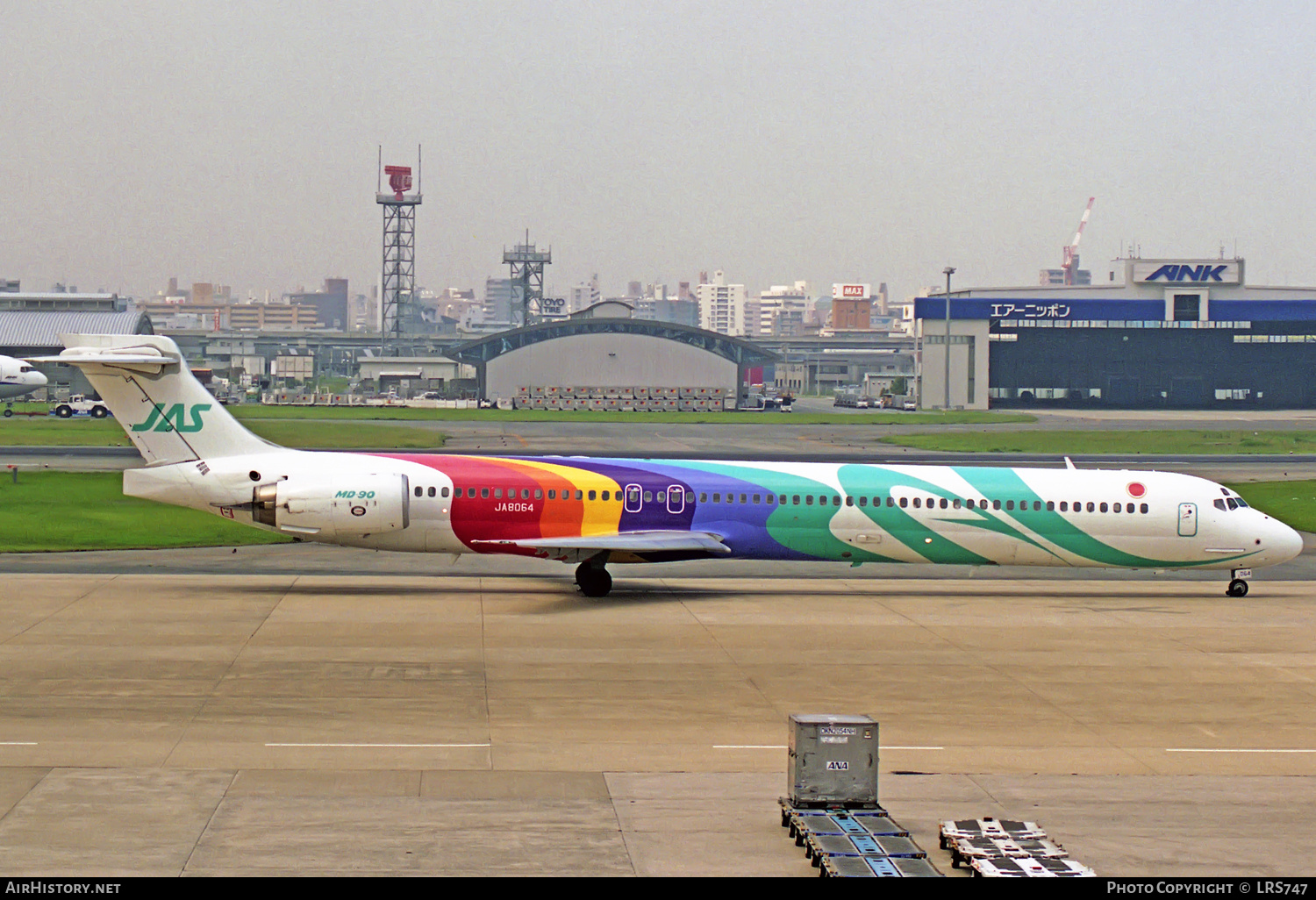 Aircraft Photo of JA8064 | McDonnell Douglas MD-90-30 | Japan Air System - JAS | AirHistory.net #315683