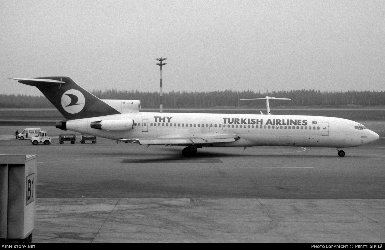 Aircraft Photo of TC-JCA | Boeing 727-2F2/Adv | THY Türk Hava Yolları - Turkish Airlines | AirHistory.net #315895