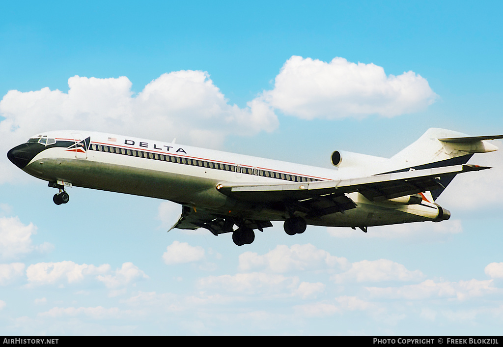 Aircraft Photo of N522DA | Boeing 727-232/Adv | Delta Air Lines | AirHistory.net #315930