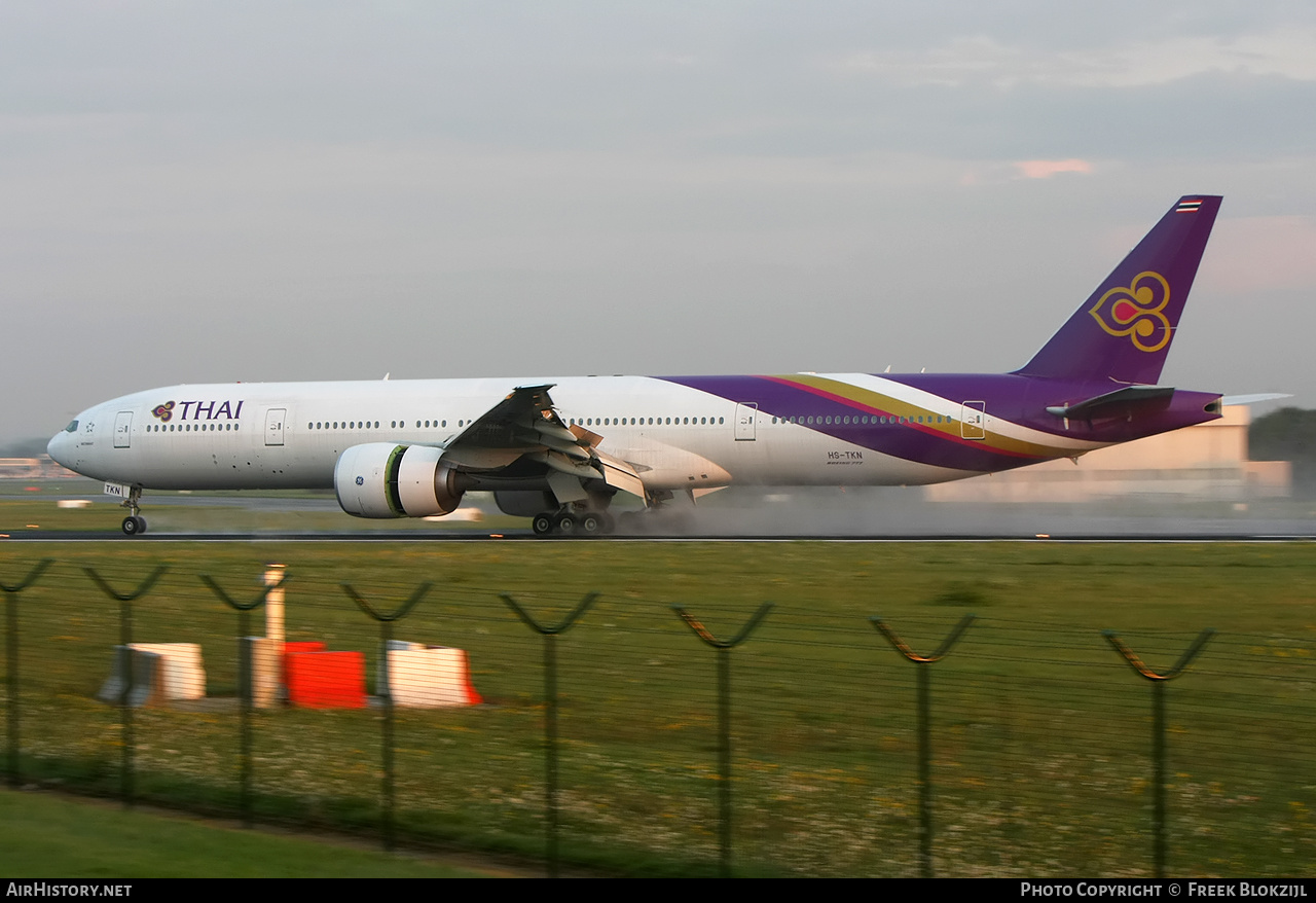 Aircraft Photo of HS-TKN | Boeing 777-3AL/ER | Thai Airways International | AirHistory.net #315945