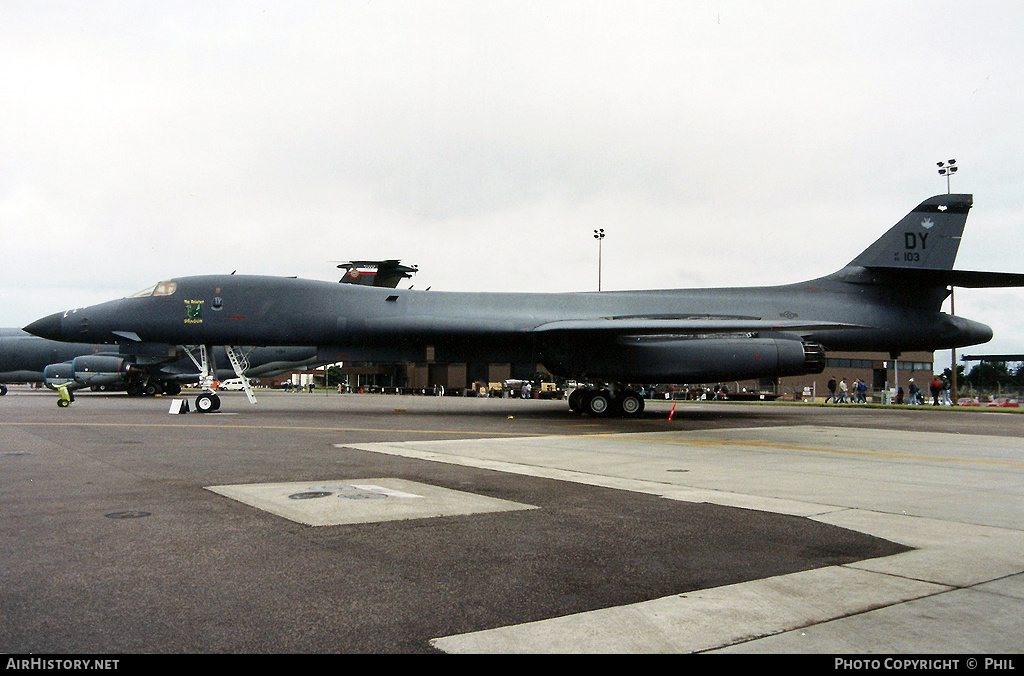 Aircraft Photo of 86-0103 / AF86-103 | Rockwell B-1B Lancer | USA - Air Force | AirHistory.net #316021