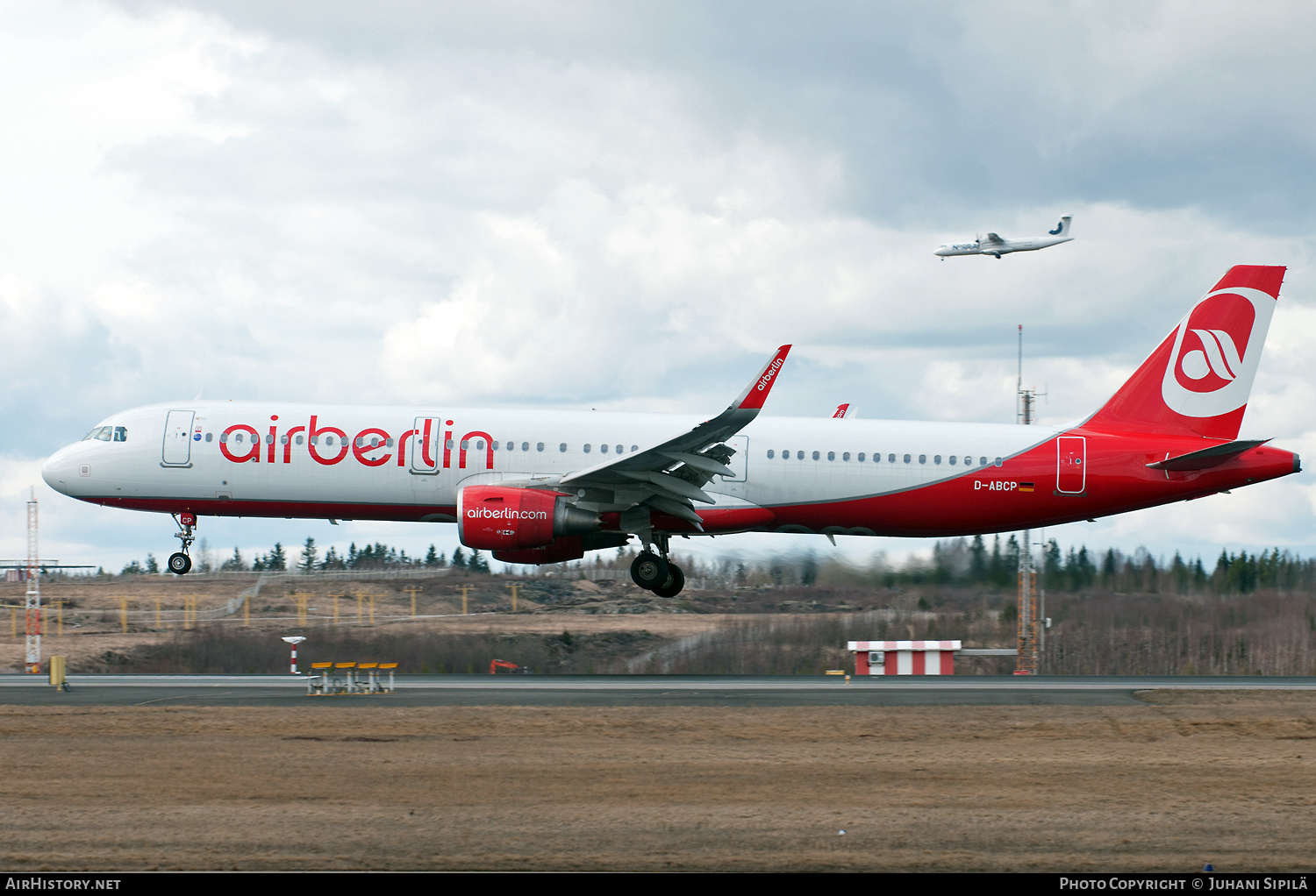 Aircraft Photo of D-ABCP | Airbus A321-211 | Air Berlin | AirHistory.net #316095