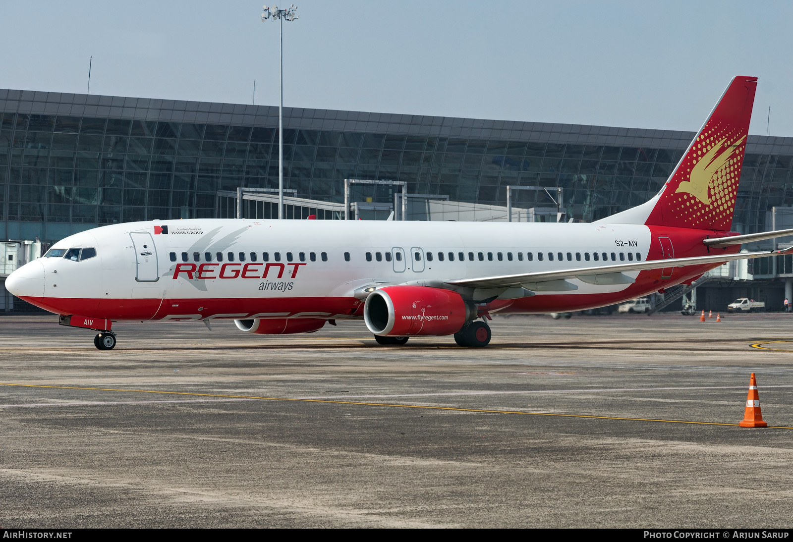 Aircraft Photo of S2-AIV | Boeing 737-86N | Regent Airways | AirHistory.net #316128