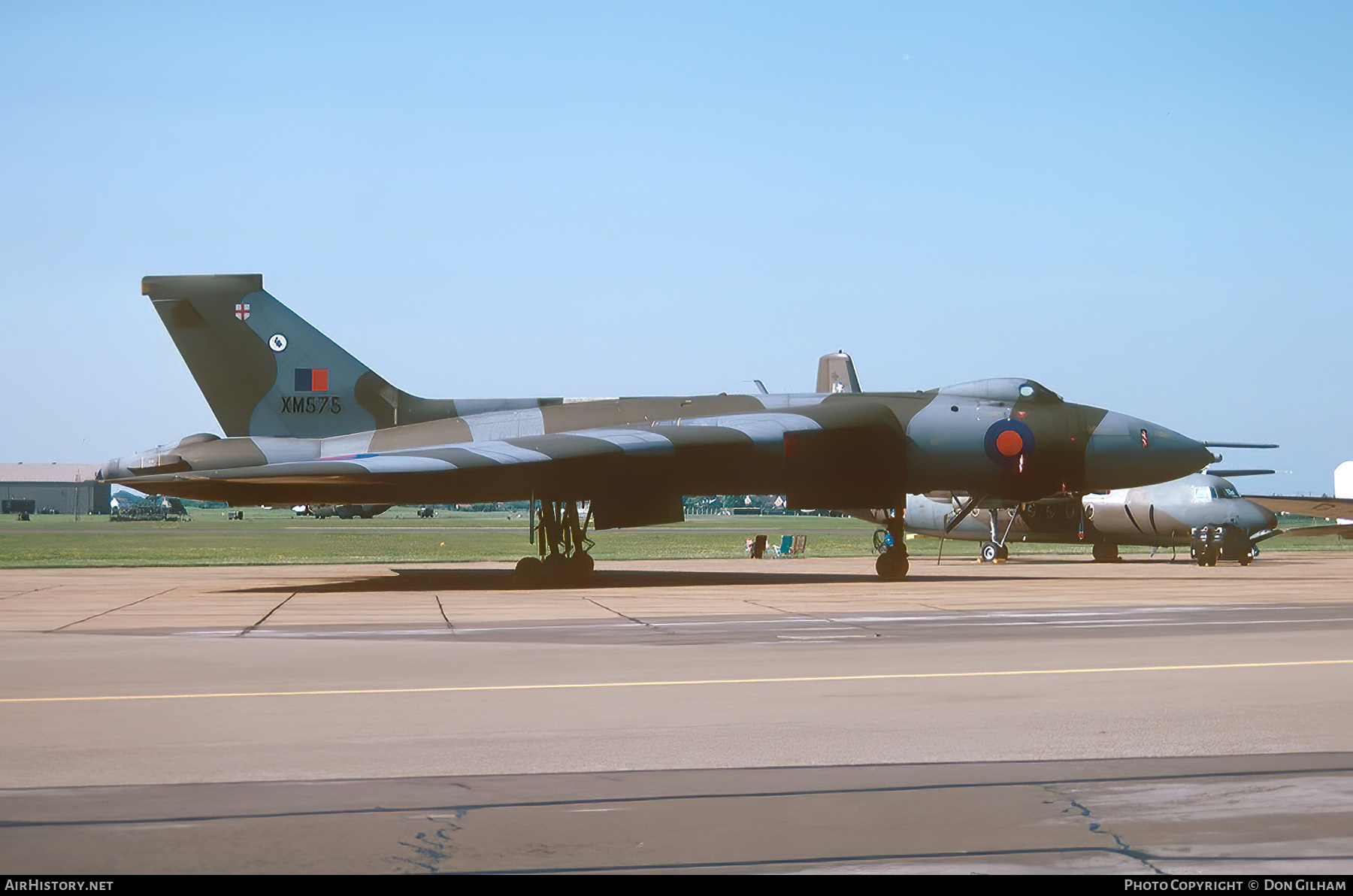 Aircraft Photo of XM575 | Avro 698 Vulcan B.2 | UK - Air Force | AirHistory.net #316164