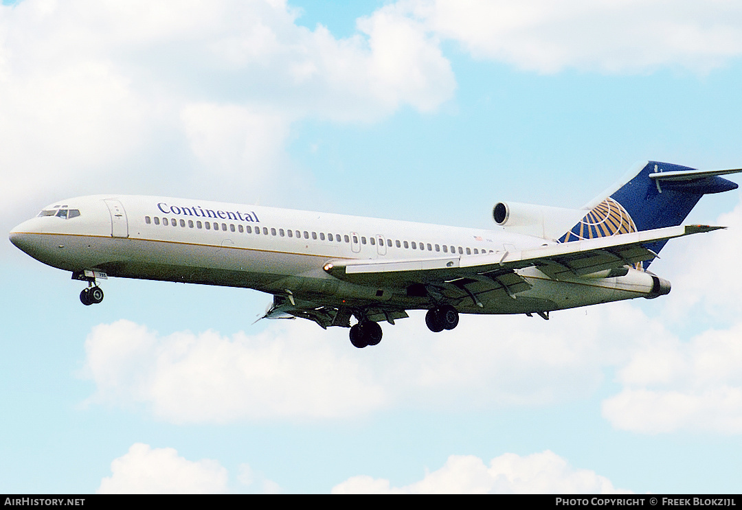 Aircraft Photo of N69735 | Boeing 727-224/Adv | Continental Airlines | AirHistory.net #316218