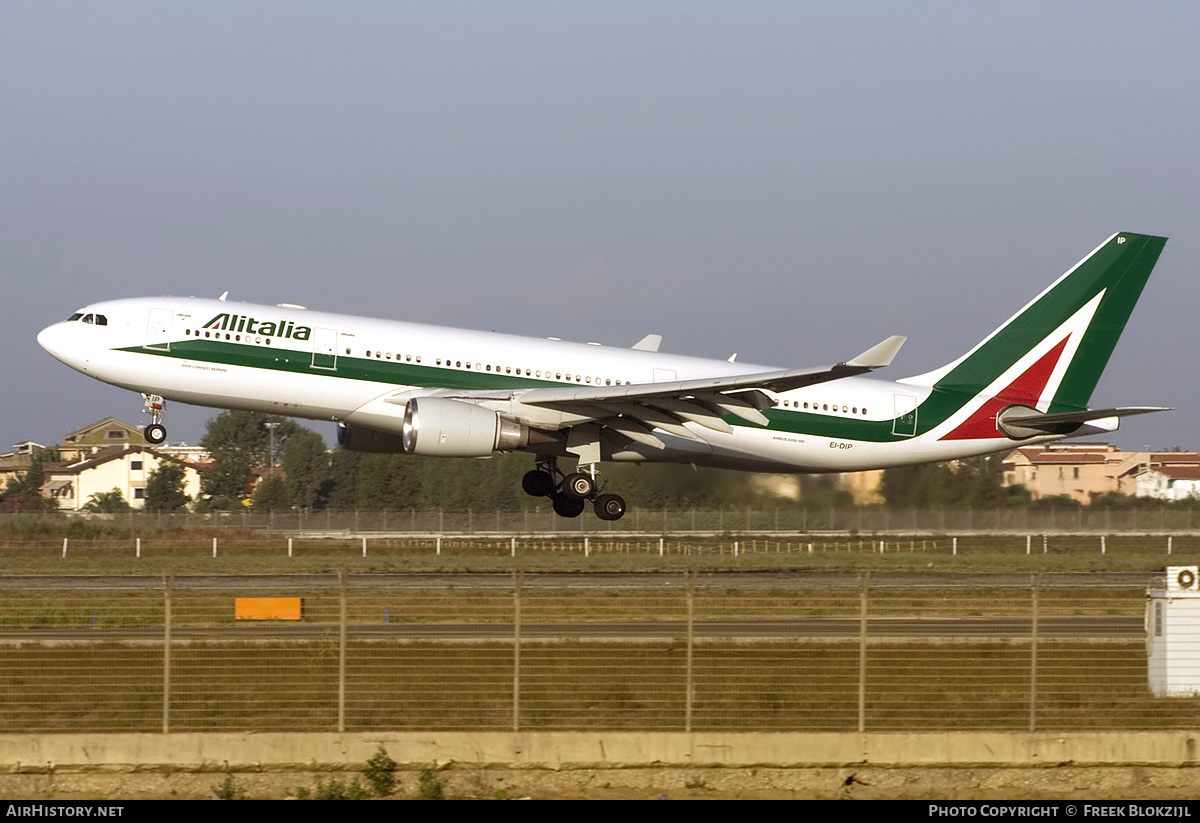 Aircraft Photo of EI-DIP | Airbus A330-202 | Alitalia | AirHistory.net #316228