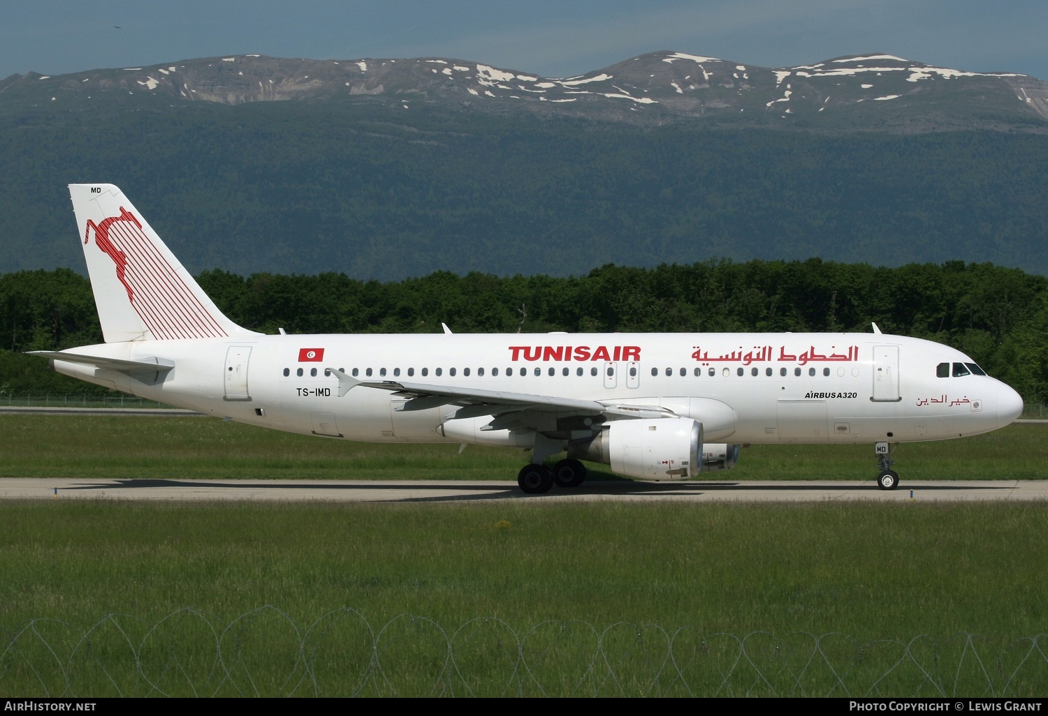 Aircraft Photo of TS-IMD | Airbus A320-211 | Tunisair | AirHistory.net #316250