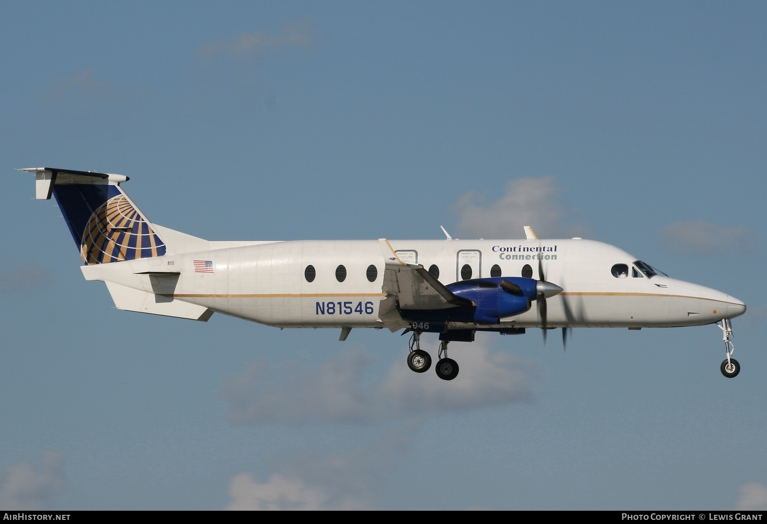 Aircraft Photo of N81546 | Beech 1900D | Continental Connection | AirHistory.net #316267