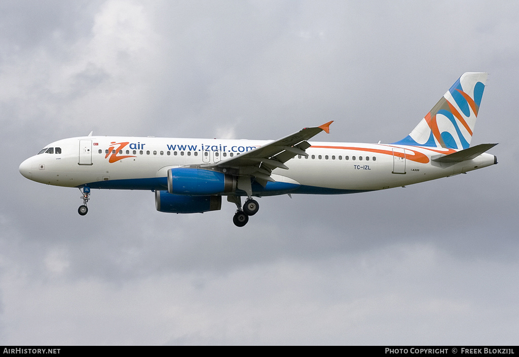 Aircraft Photo of TC-IZL | Airbus A320-233 | IZAir - Izmir Hava Yollari | AirHistory.net #316339