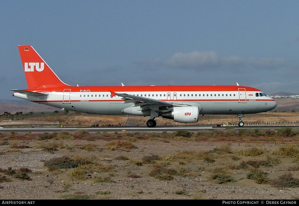 Aircraft Photo of D-ALTL | Airbus A320-214 | LTU - Lufttransport-Unternehmen | AirHistory.net #316440