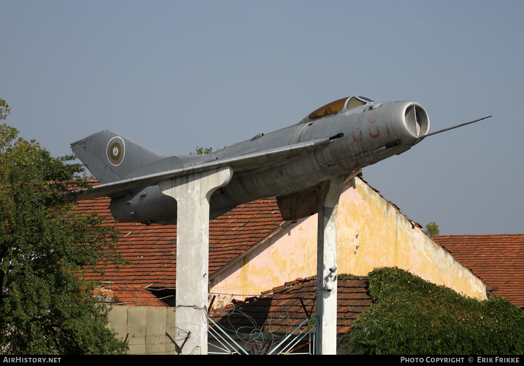 Aircraft Photo of 681 | Mikoyan-Gurevich MiG-19S | Bulgaria - Air Force | AirHistory.net #316489