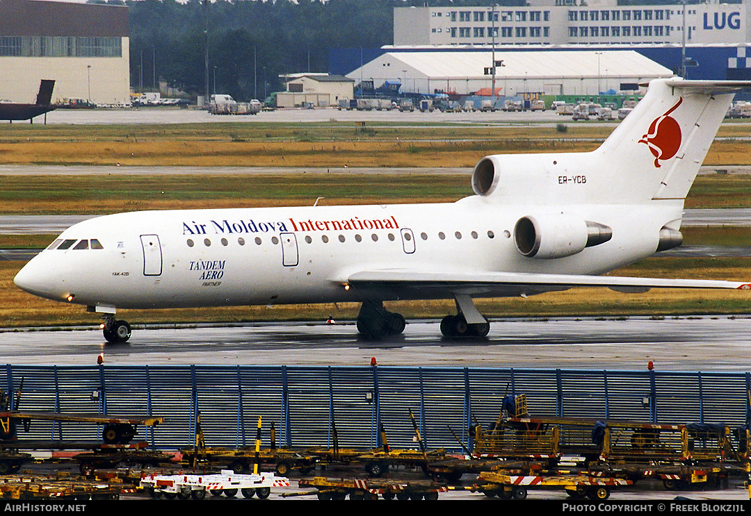 Aircraft Photo of ER-YCB | Yakovlev Yak-42D | Air Moldova International | AirHistory.net #316545
