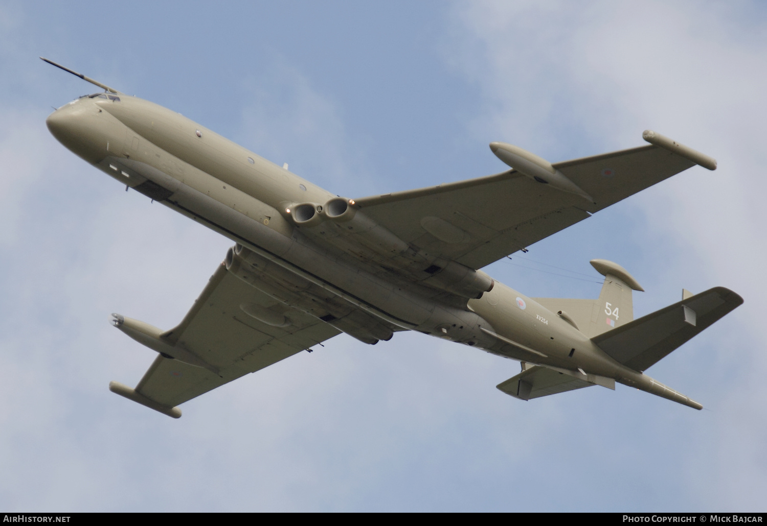 Aircraft Photo of XV254 | Hawker Siddeley Nimrod MR2P | UK - Air Force | AirHistory.net #316588