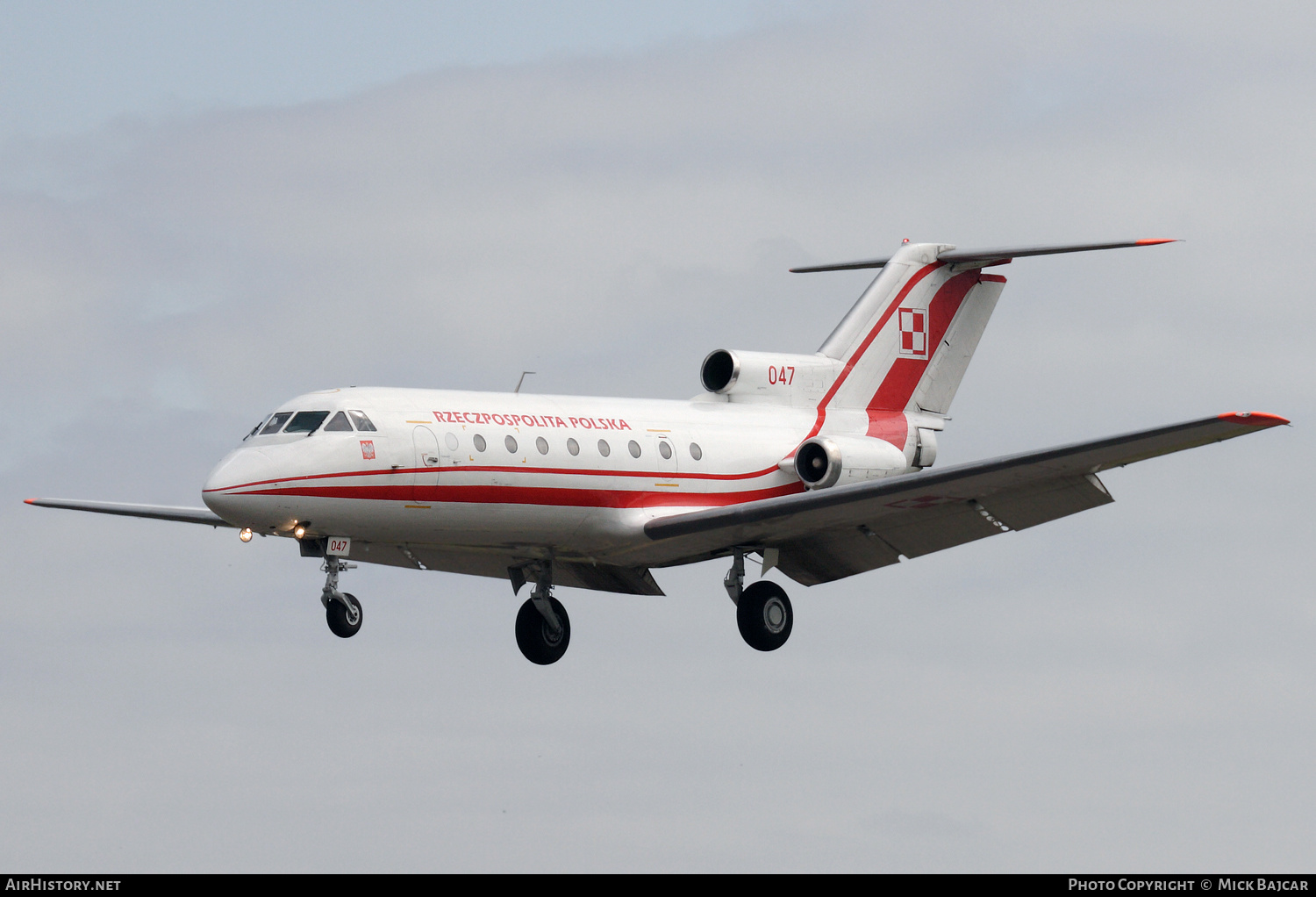 Aircraft Photo of 047 | Yakovlev Yak-40 | Poland - Air Force | AirHistory.net #316661