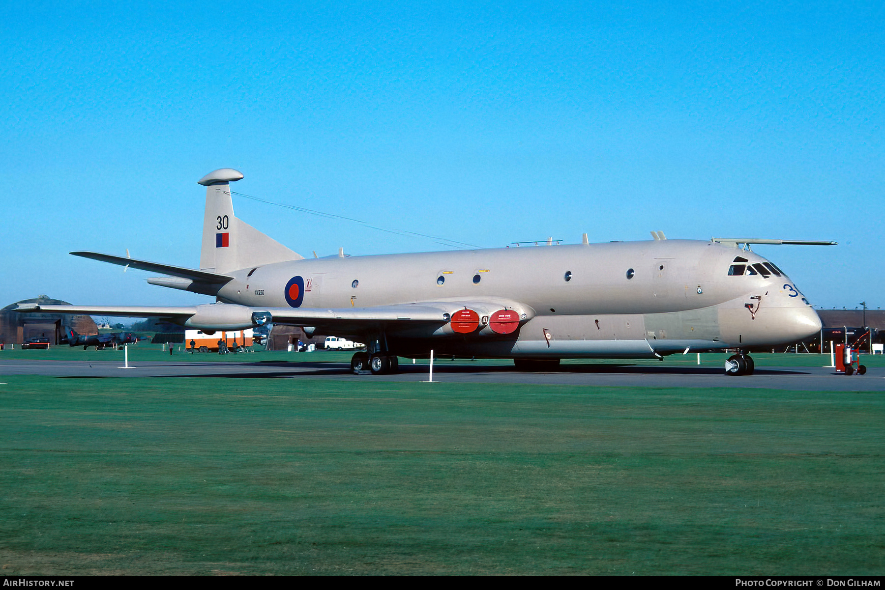 Aircraft Photo of XV230 | Hawker Siddeley Nimrod MR2P | UK - Air Force | AirHistory.net #316676
