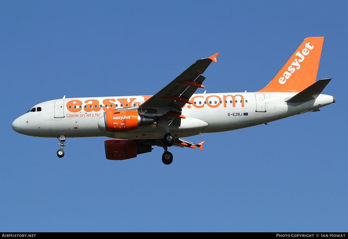 Aircraft Photo of G-EZBJ | Airbus A319-111 | EasyJet | AirHistory.net #316737