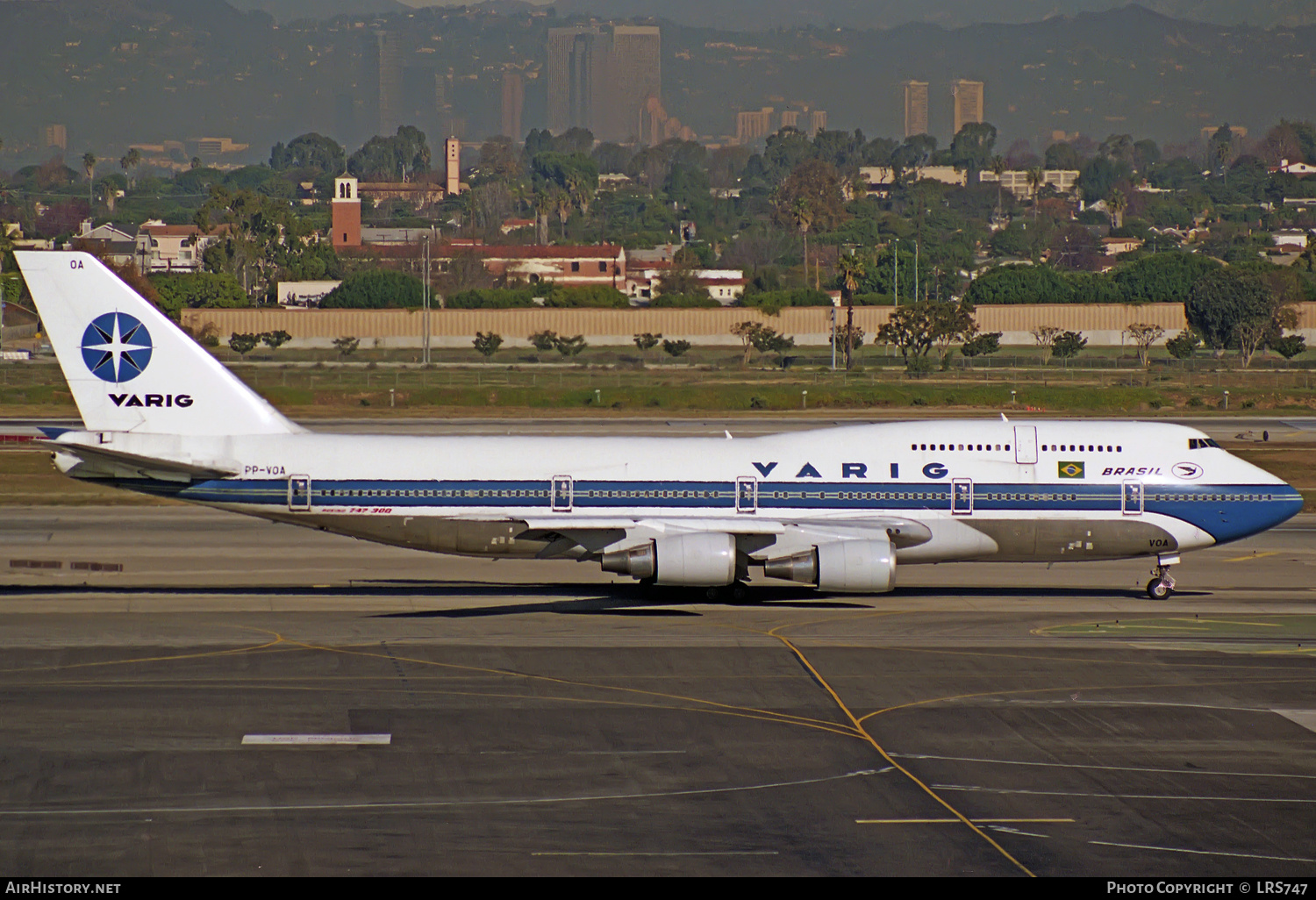 Aircraft Photo of PP-VOA | Boeing 747-341 | Varig | AirHistory.net #316758