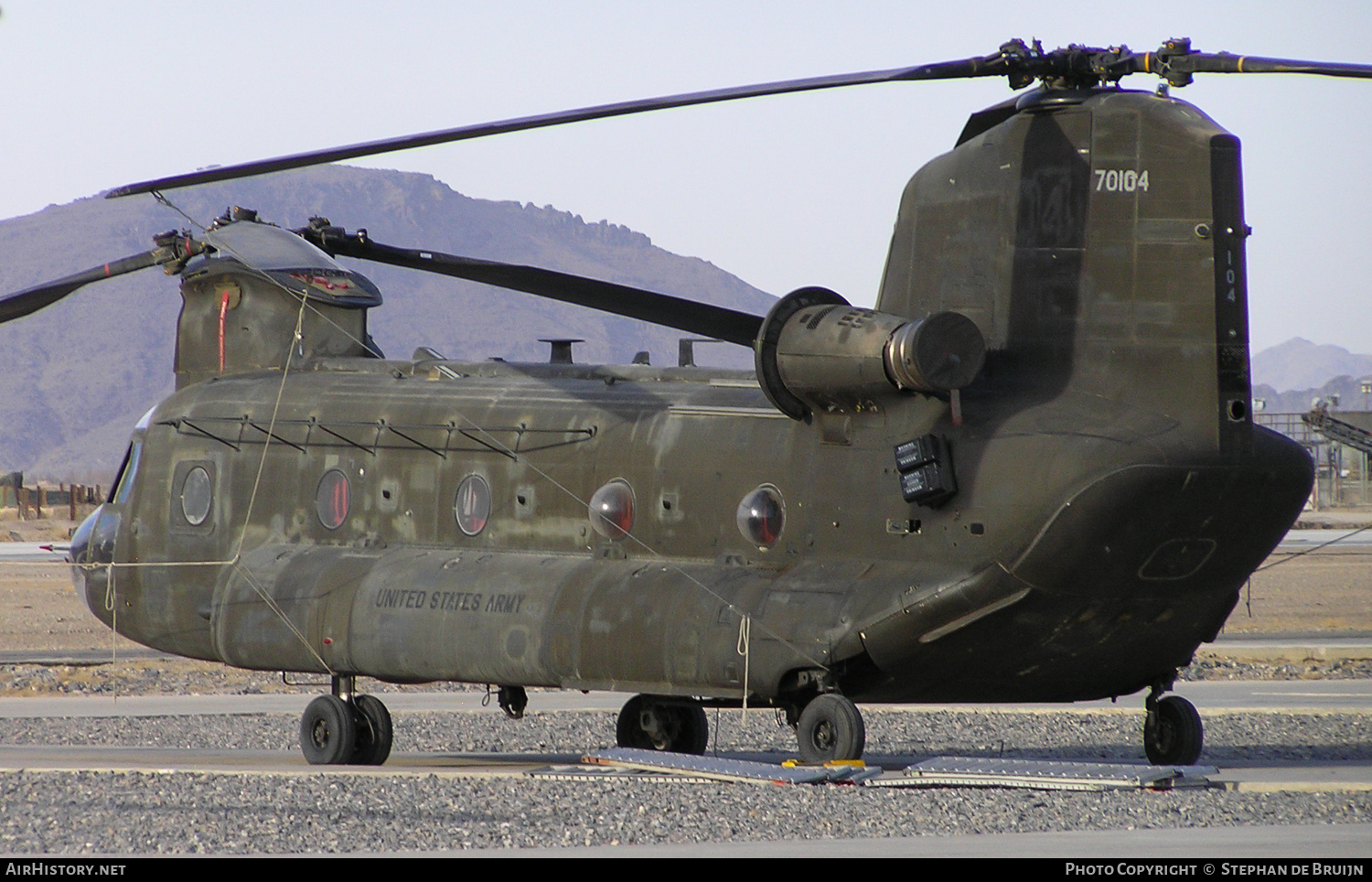 Aircraft Photo of 87-0104 / 70104 | Boeing CH-47D Chinook (414) | USA - Army | AirHistory.net #316994