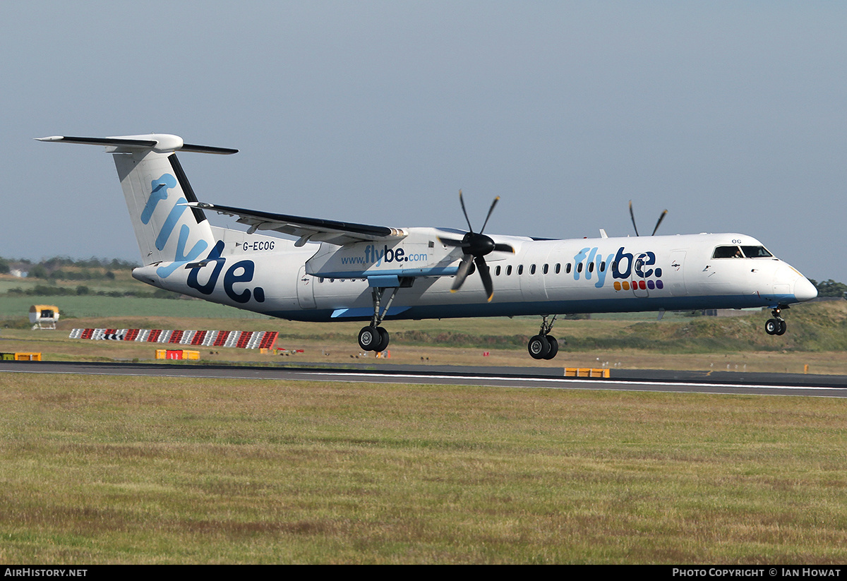 Aircraft Photo of G-ECOG | Bombardier DHC-8-402 Dash 8 | Flybe | AirHistory.net #317096