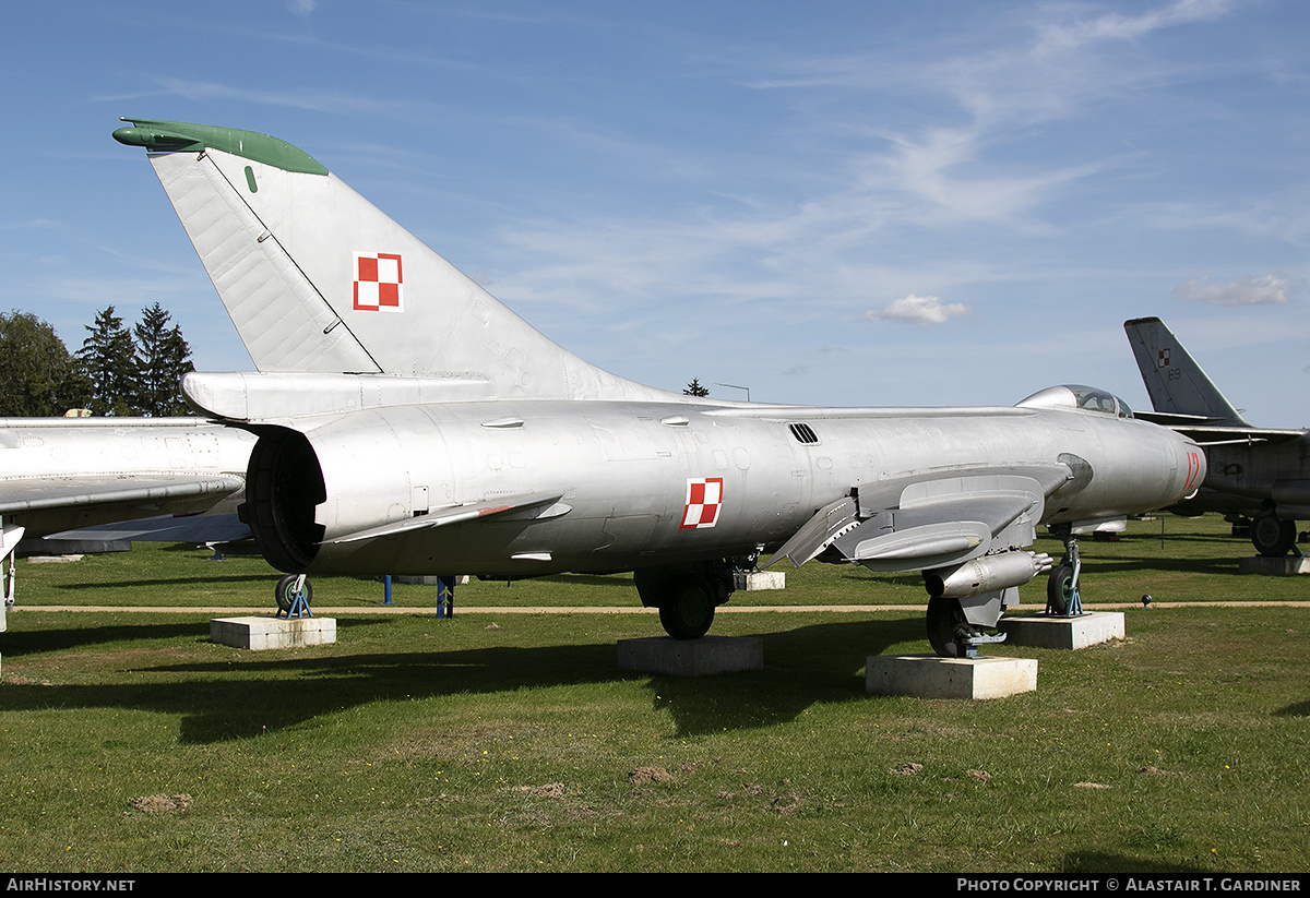 Aircraft Photo of 12 | Sukhoi Su-7BKL | Poland - Air Force | AirHistory.net #317164