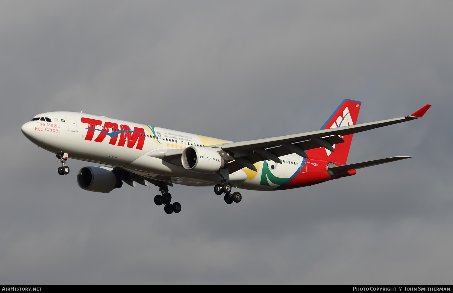 Aircraft Photo of PT-MVP | Airbus A330-223 | TAM Linhas Aéreas | AirHistory.net #317175