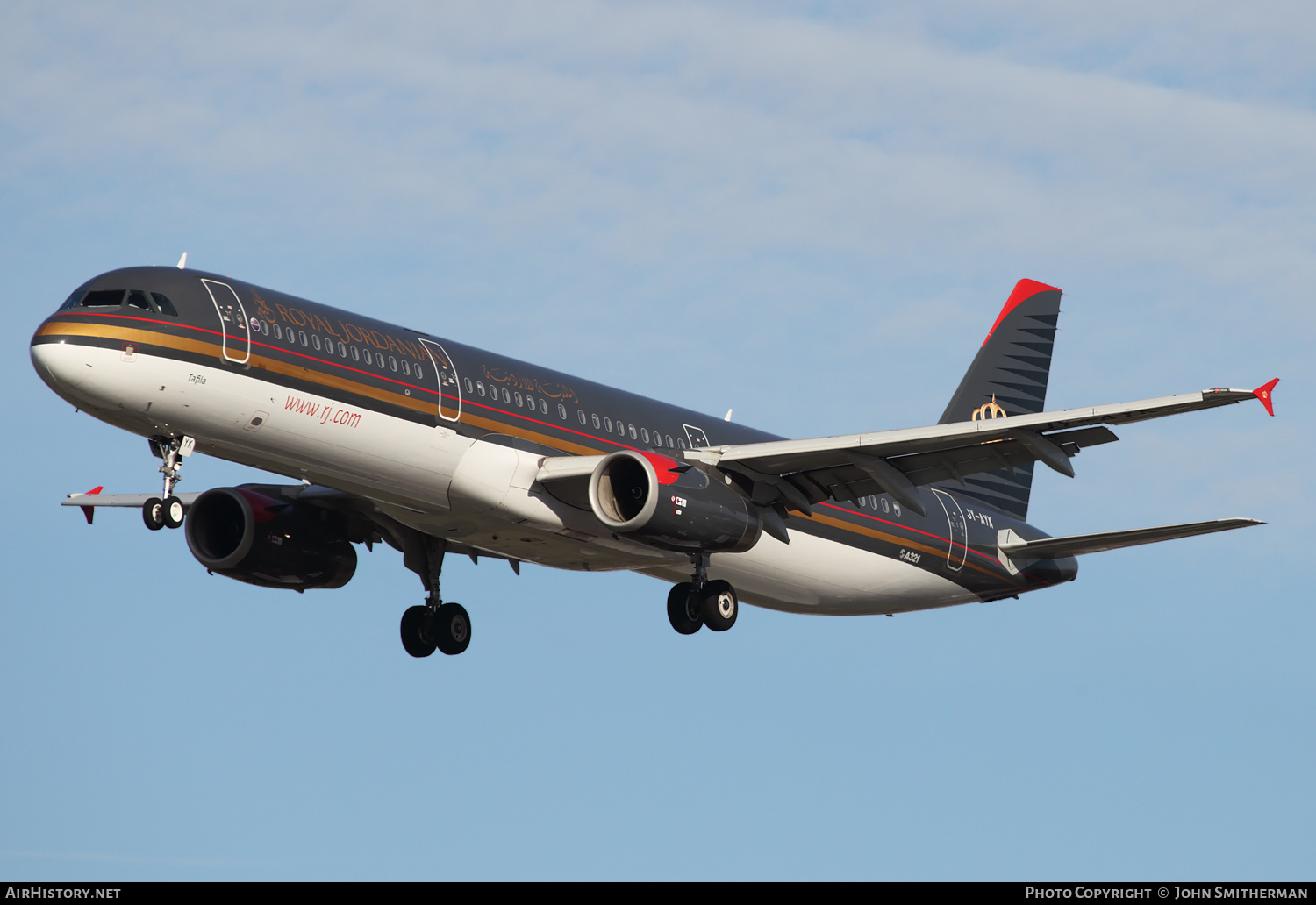 Aircraft Photo of JY-AYK | Airbus A321-231 | Royal Jordanian Airlines | AirHistory.net #317177