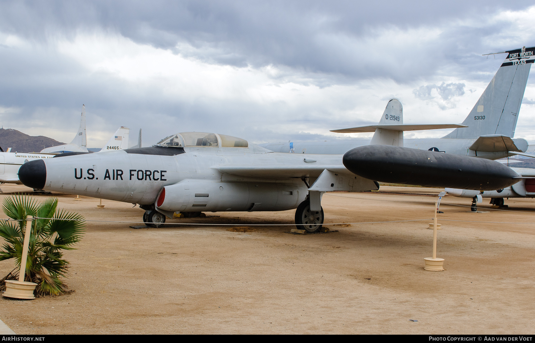 Aircraft Photo of 52-1949 / 0-21949 | Northrop F-89J Scorpion | USA - Air Force | AirHistory.net #317225