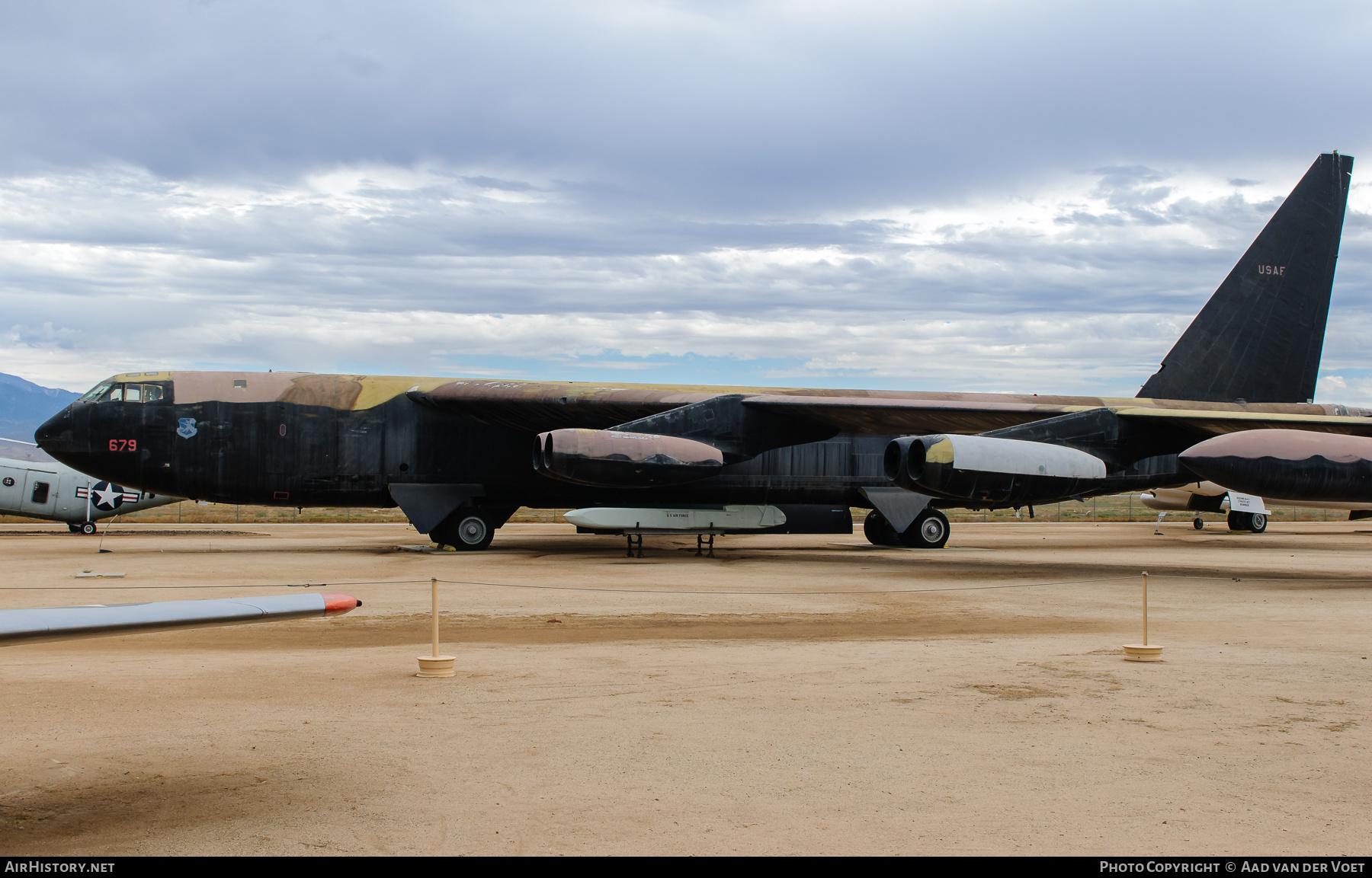 Aircraft Photo of 55-679 | Boeing B-52D Stratofortress | USA - Air Force | AirHistory.net #317228