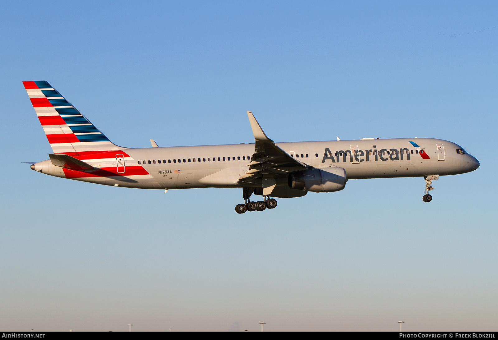 Aircraft Photo of N179AA | Boeing 757-223 | American Airlines | AirHistory.net #317254