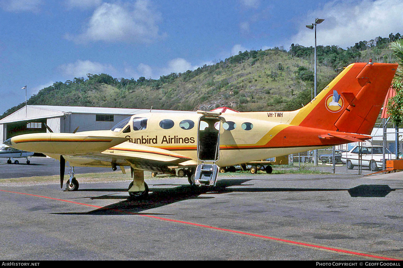 Aircraft Photo of VH-TWH | Cessna 421B Golden Eagle | Sunbird Airlines | AirHistory.net #317305