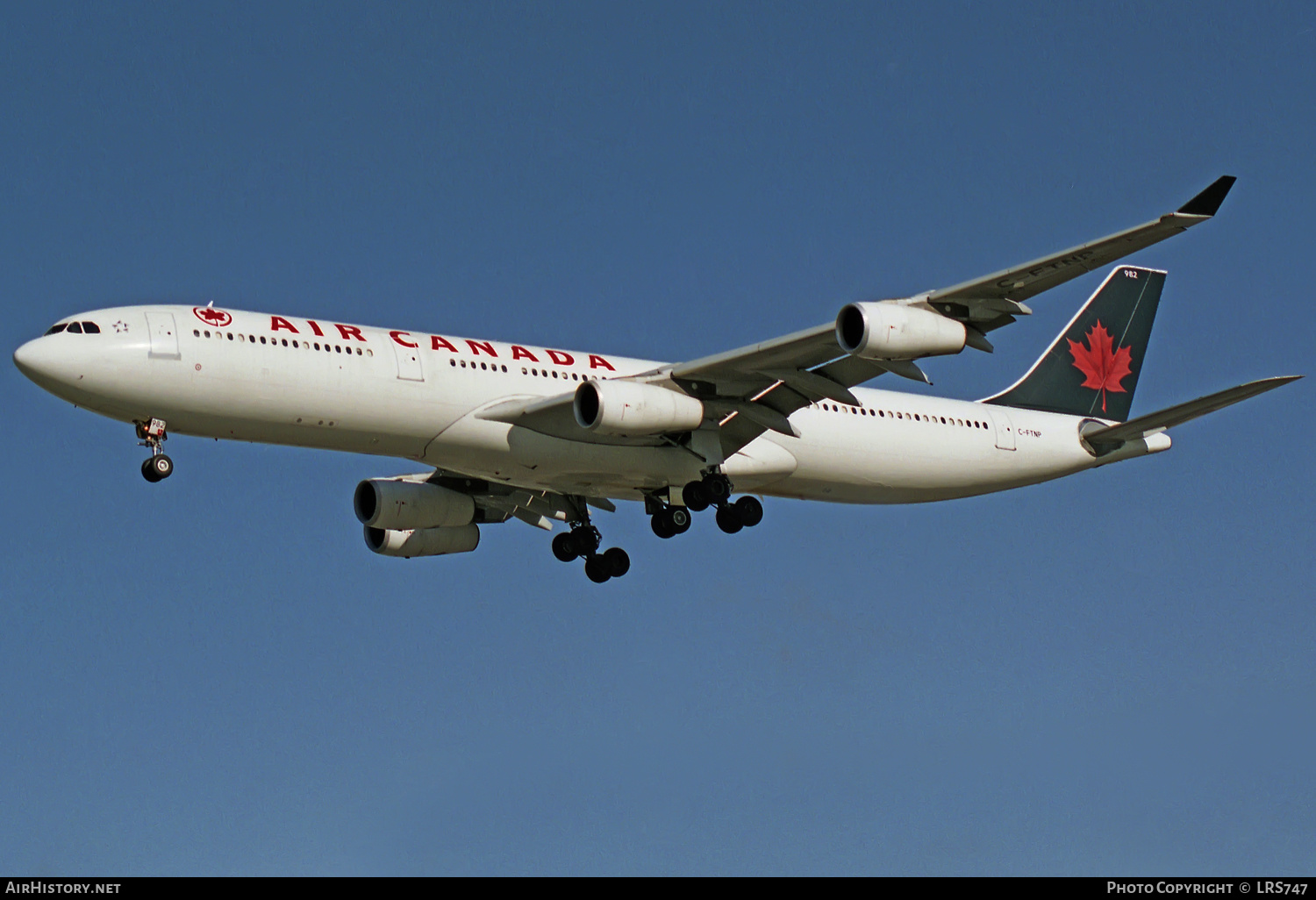 Aircraft Photo of C-FTNP | Airbus A340-313 | Air Canada | AirHistory.net #317390
