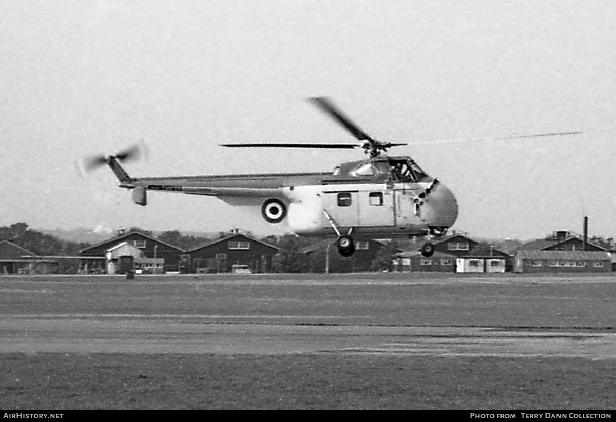 Aircraft Photo of XA864 | Westland WS-55-1 Whirlwind HAR1 | UK - Air Force | AirHistory.net #317524