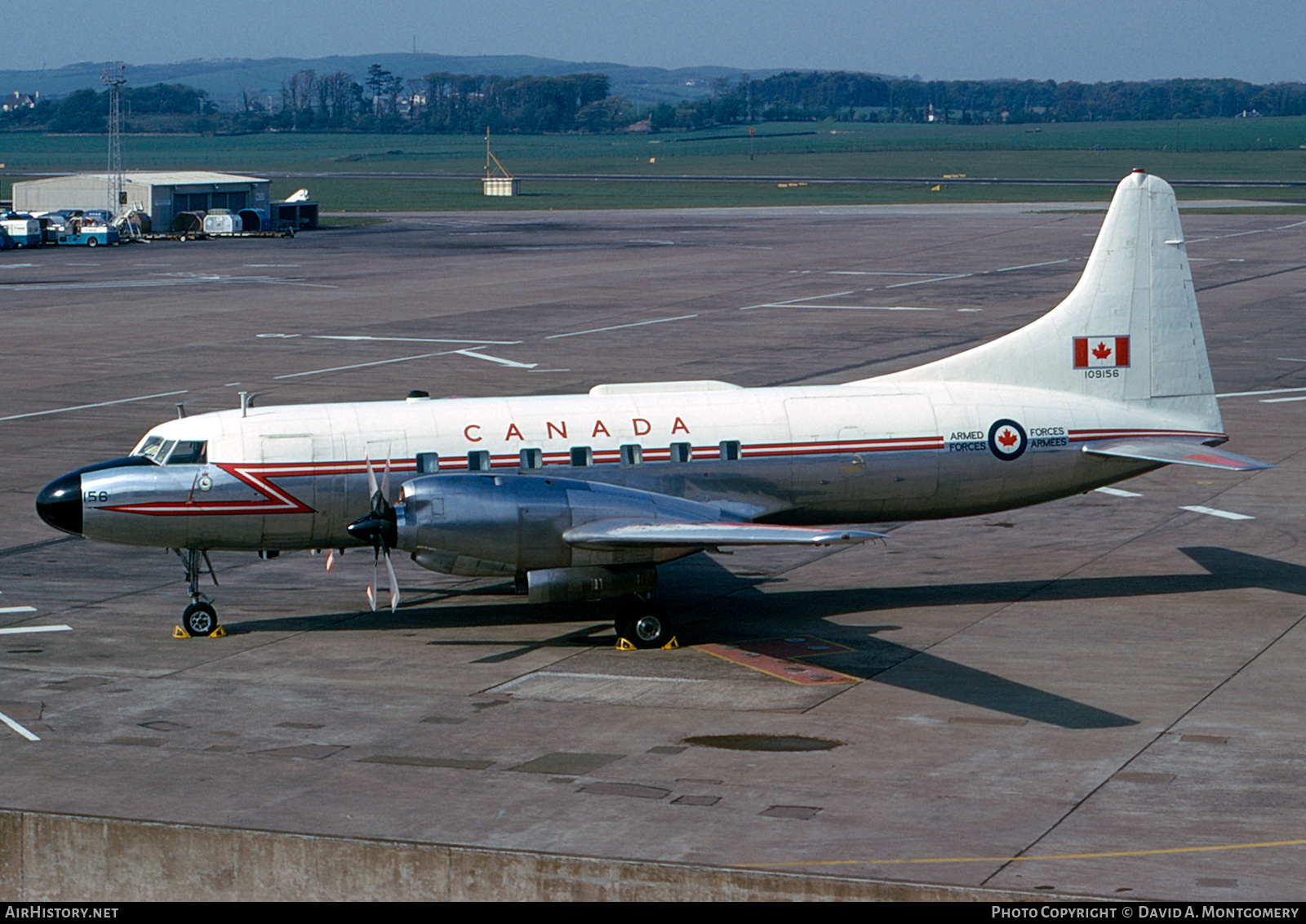 Aircraft Photo of 109156 | Canadair CC-109 Cosmopolitan | Canada - Air Force | AirHistory.net #317530