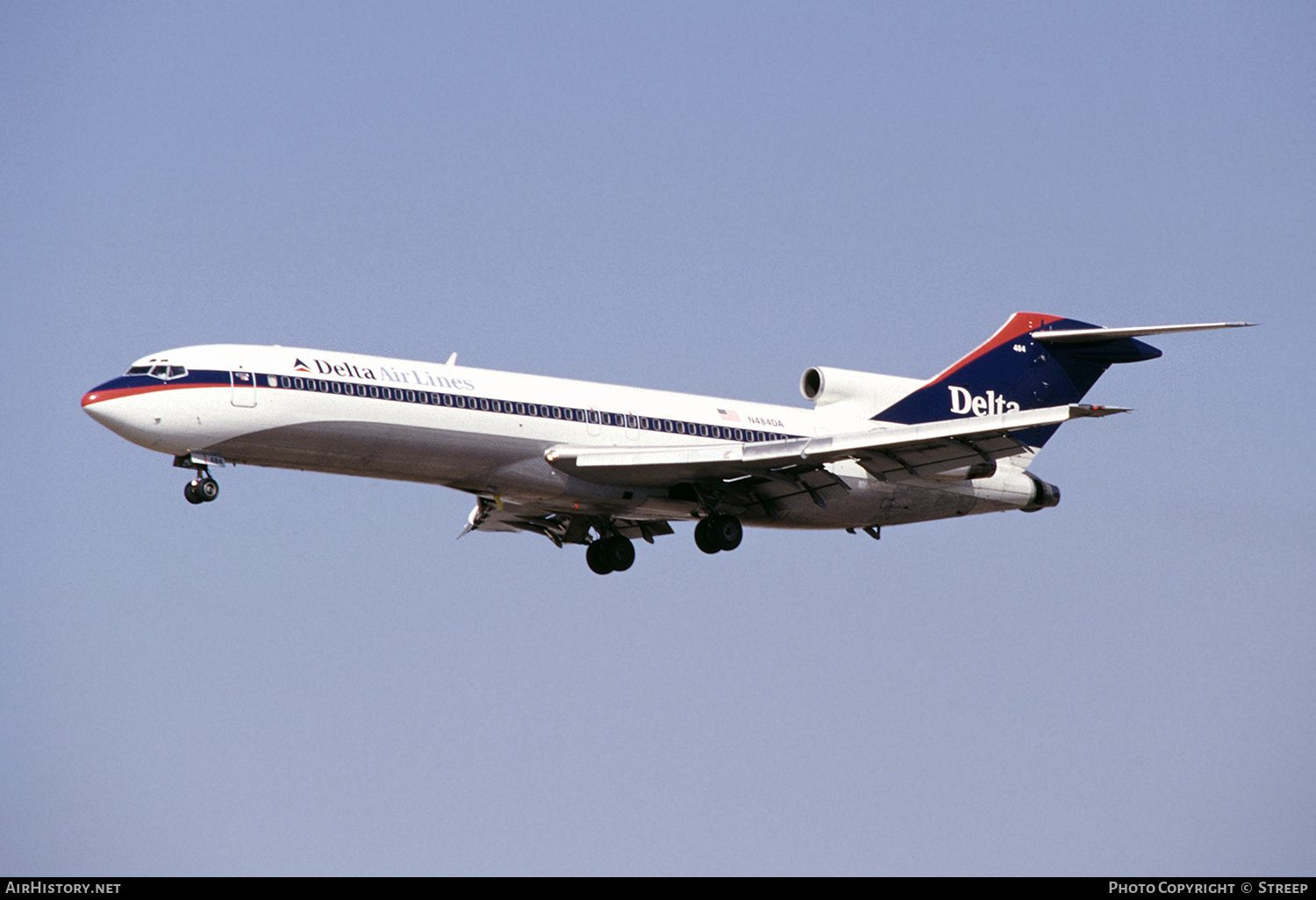 Aircraft Photo of N484DA | Boeing 727-232/Adv | Delta Air Lines | AirHistory.net #317532
