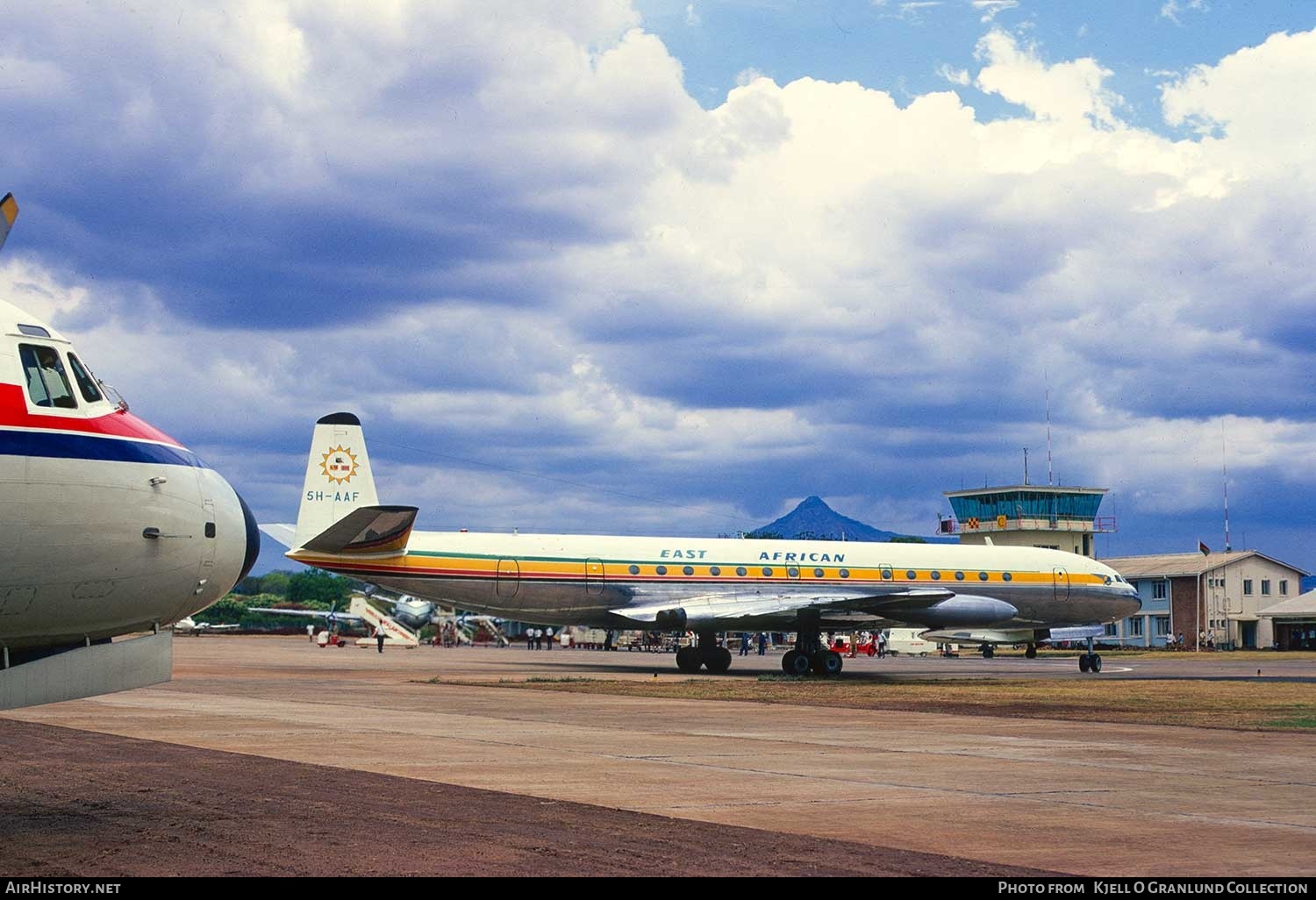 Aircraft Photo of 5H-AAF | De Havilland D.H. 106 Comet 4 | East African Airways | AirHistory.net #317610