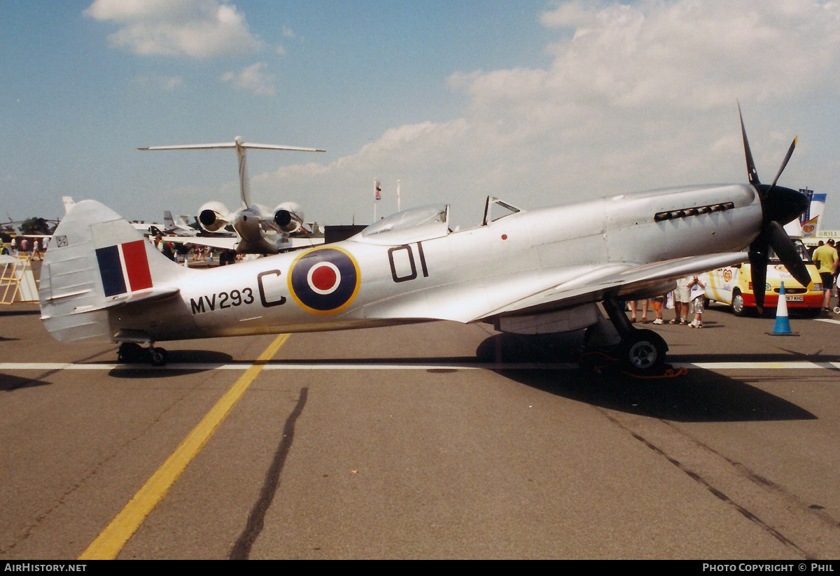 Aircraft Photo of G-SPIT / MV293 | Supermarine 379 Spitfire FR14E | UK - Air Force | AirHistory.net #317712