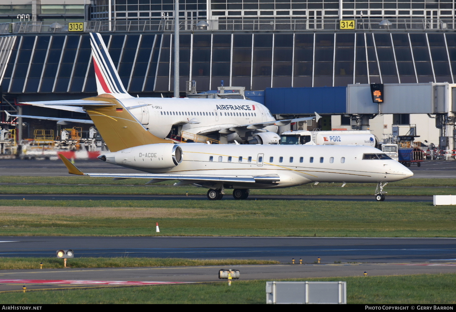 Aircraft Photo of D-ACDE | Bombardier Global 5000 (BD-700-1A11) | AirHistory.net #317841