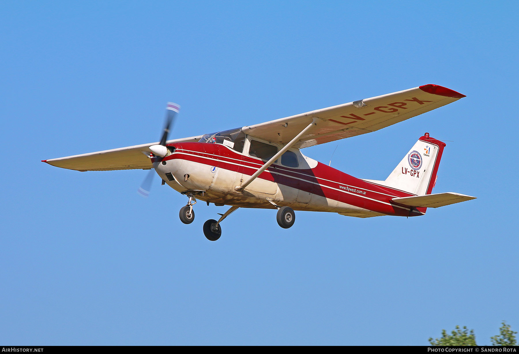 Aircraft Photo of LV-GPX | Cessna 172B | Flywest | AirHistory.net #317882