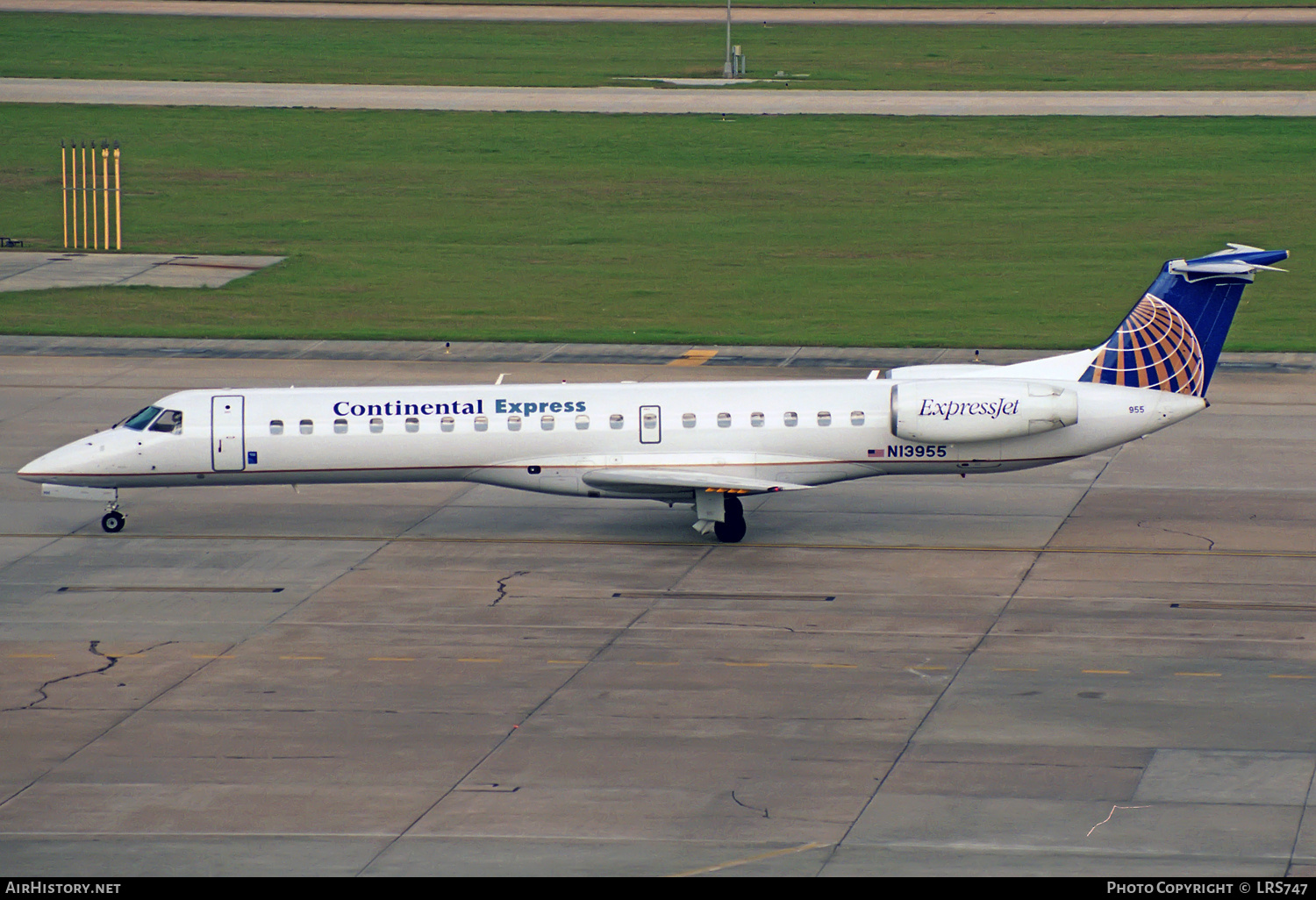 Aircraft Photo of N13955 | Embraer ERJ-145LR (EMB-145LR) | Continental Express | AirHistory.net #317947