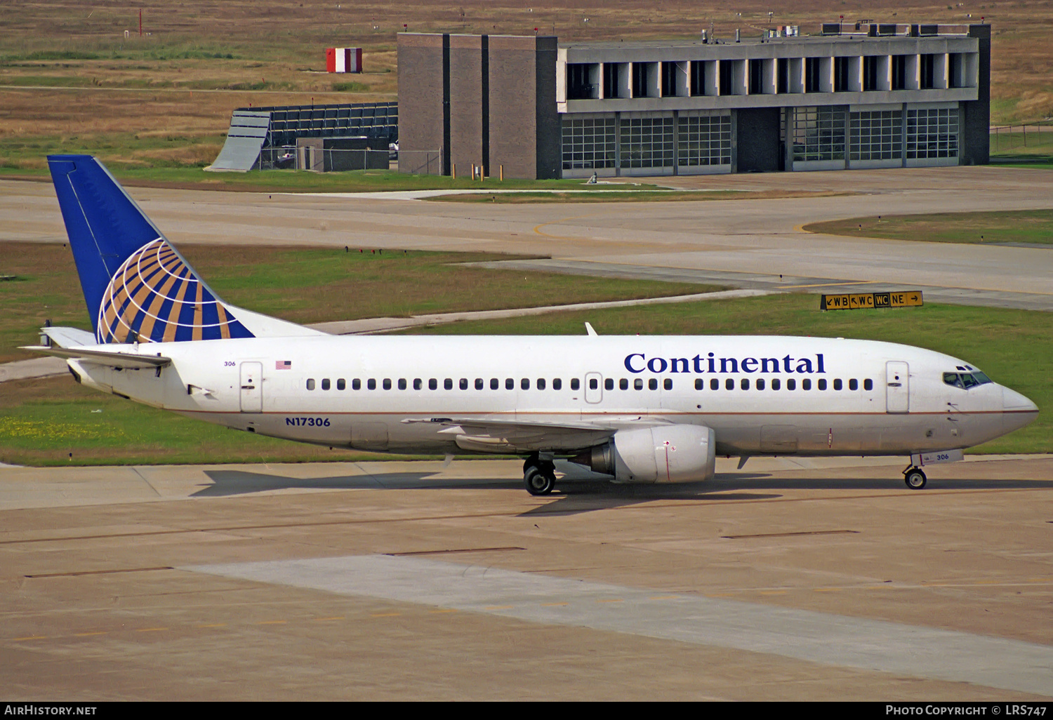 Aircraft Photo of N17306 | Boeing 737-3T0 | Continental Airlines | AirHistory.net #317973