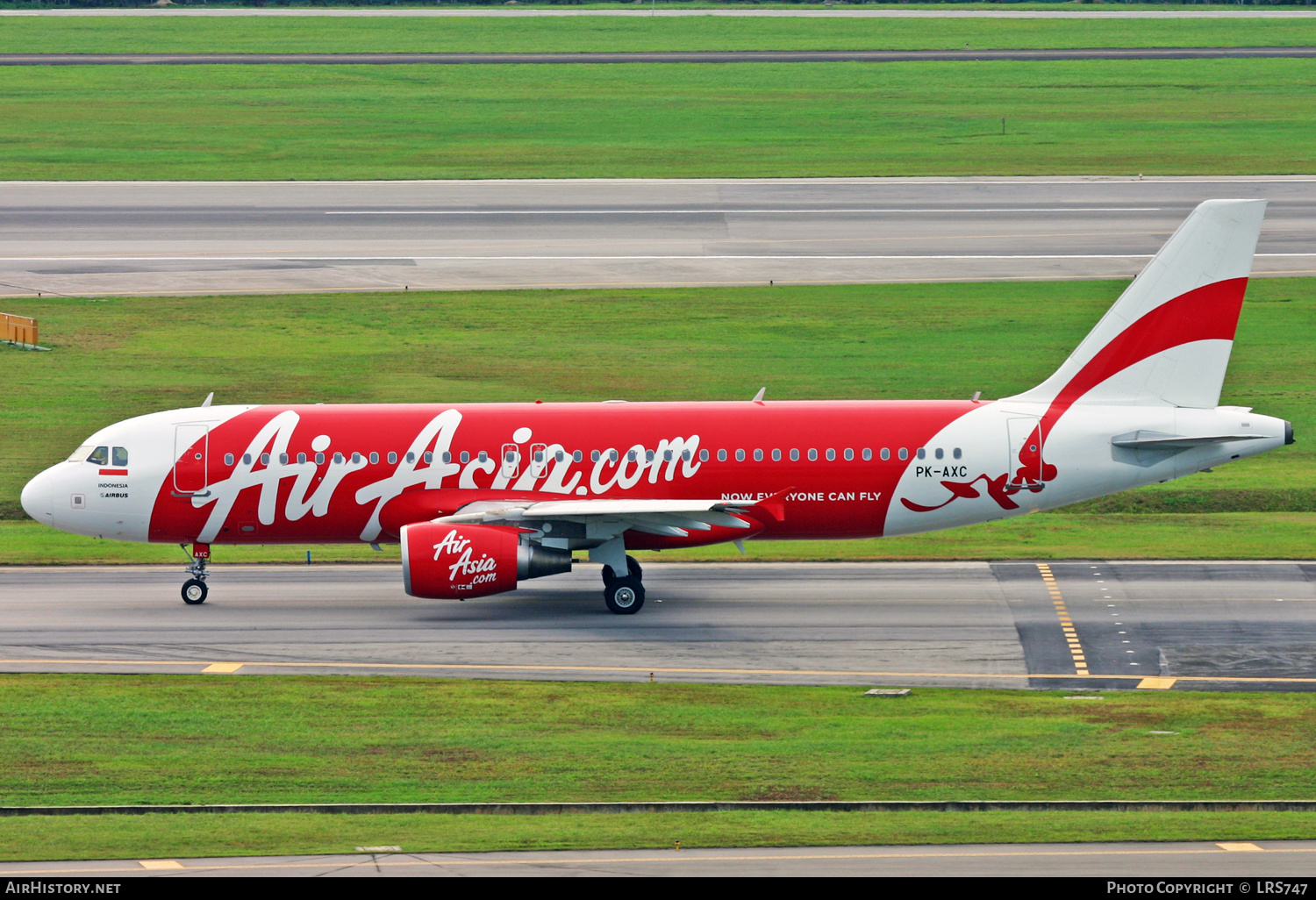 Aircraft Photo of PK-AXC | Airbus A320-216 | AirAsia | AirHistory.net #318025
