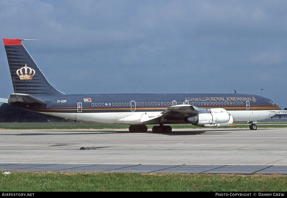 Aircraft Photo of JY-ADP | Boeing 707-3D3C | Royal Jordanian Airlines | AirHistory.net #318243