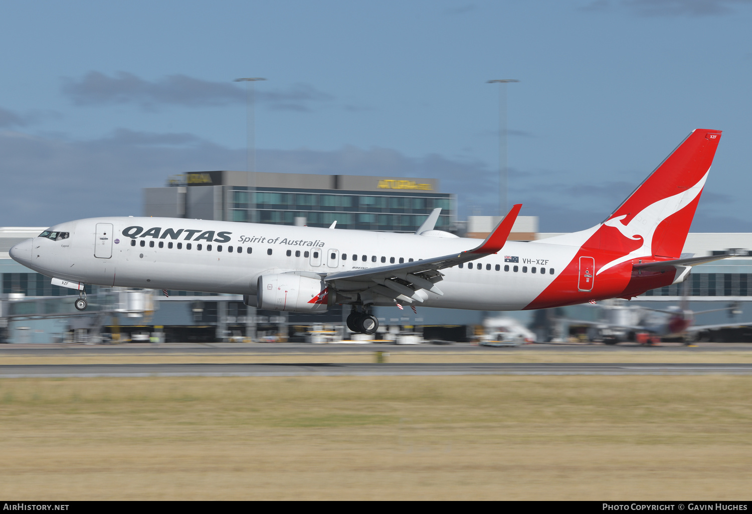 Aircraft Photo of VH-XZF | Boeing 737-838 | Qantas | AirHistory.net #318268