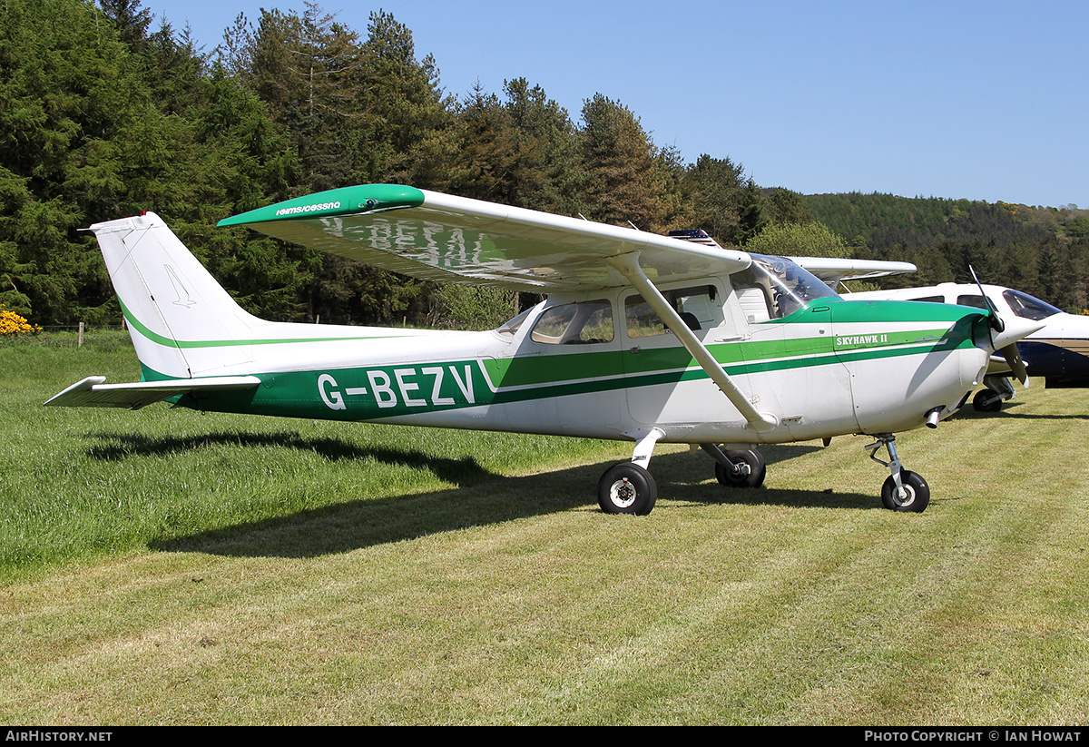 Aircraft Photo of G-BEZV | Reims F172M Skyhawk | AirHistory.net #318389