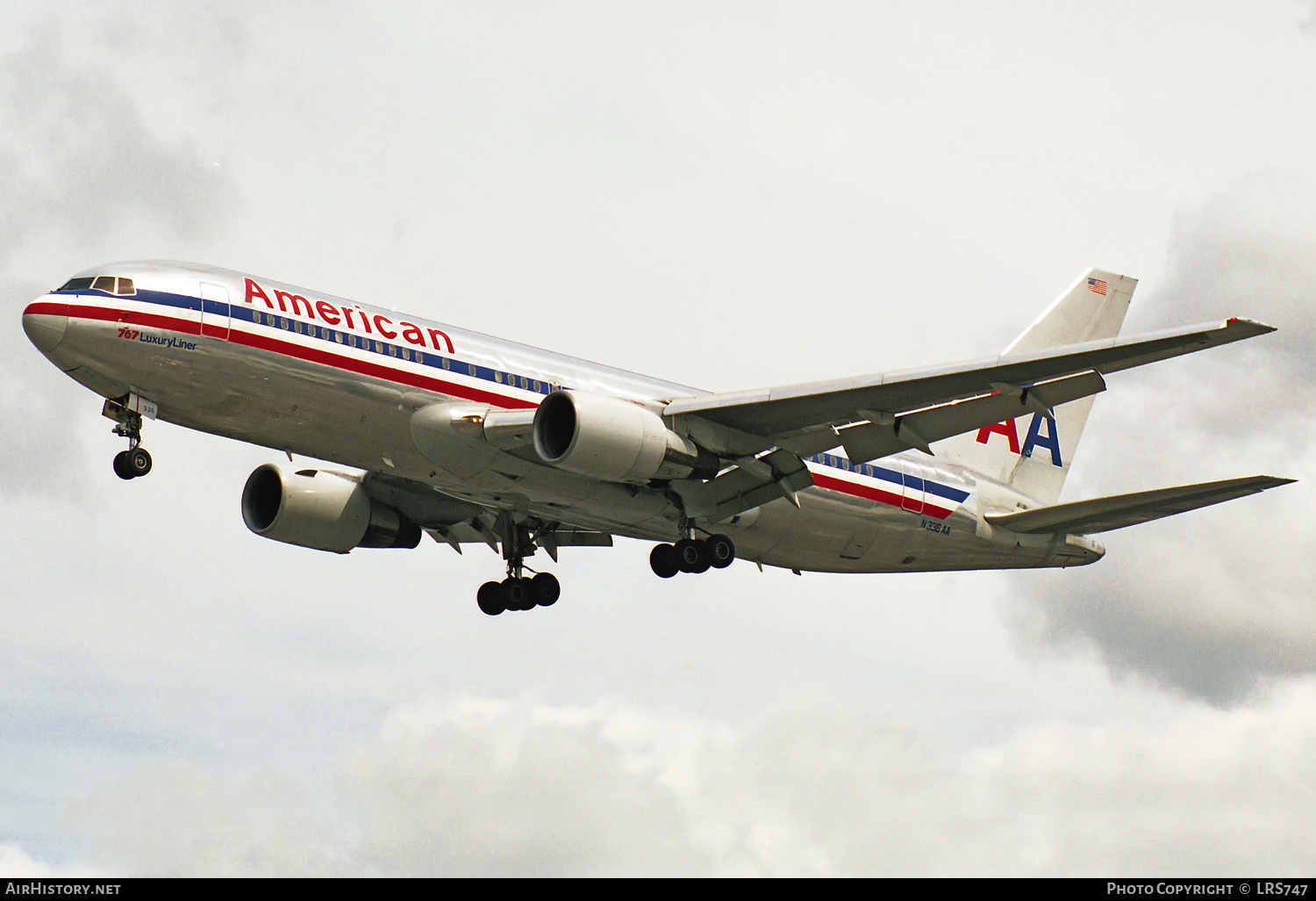 Aircraft Photo of N336AA | Boeing 767-223(ER) | American Airlines | AirHistory.net #318419