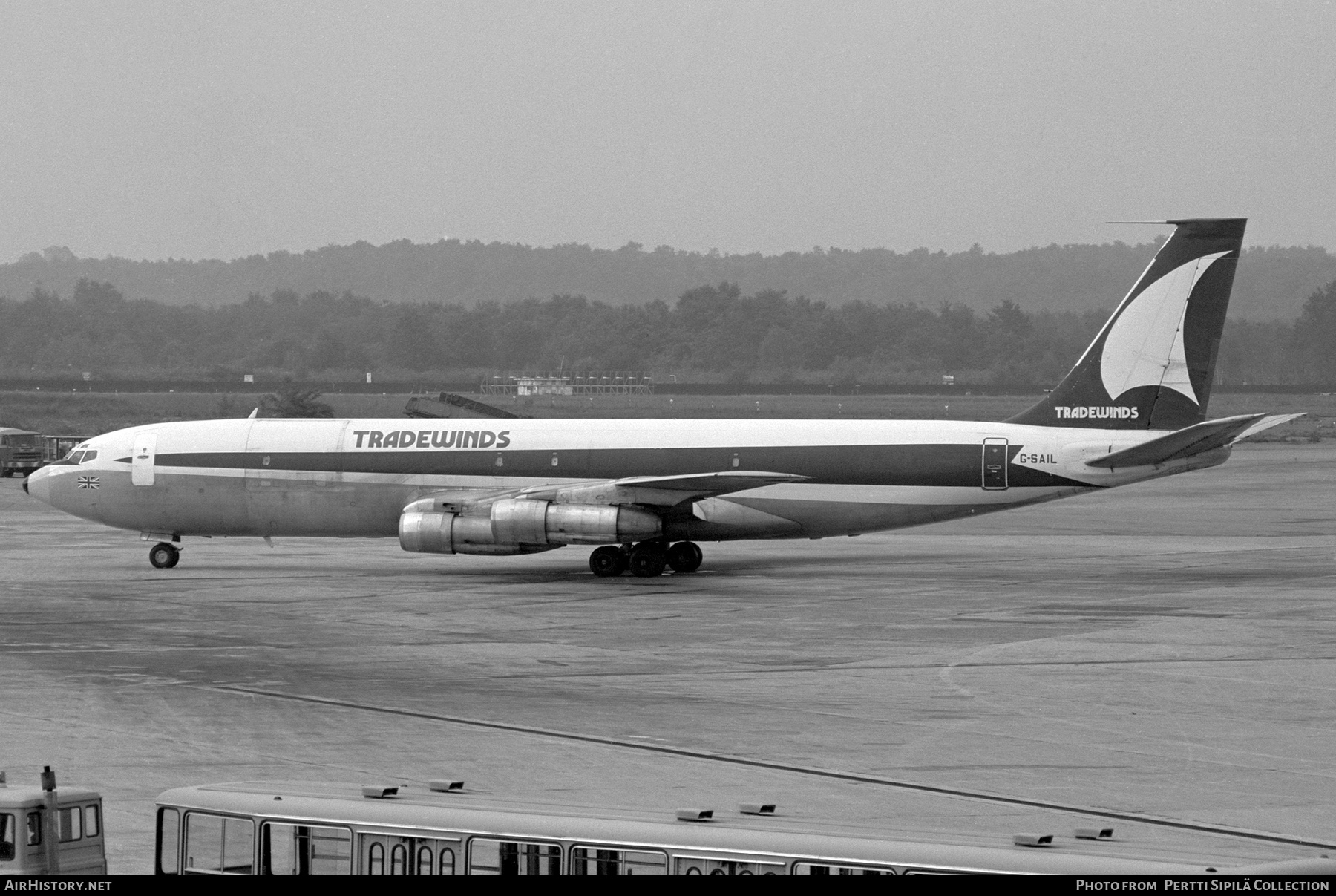 Aircraft Photo of G-SAIL | Boeing 707-323C | Tradewinds Airways | AirHistory.net #318542