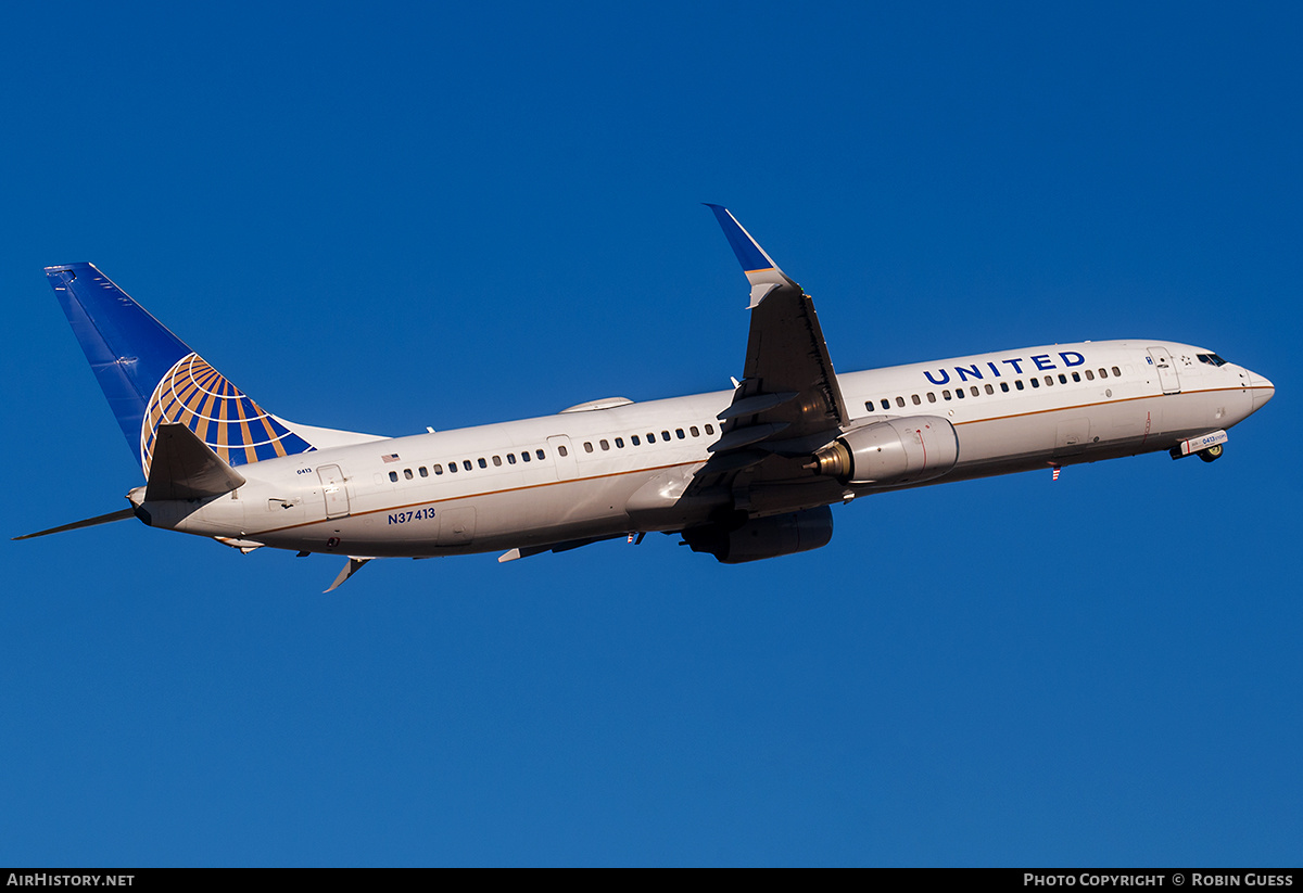 Aircraft Photo of N37413 | Boeing 737-924/ER | United Airlines | AirHistory.net #318618