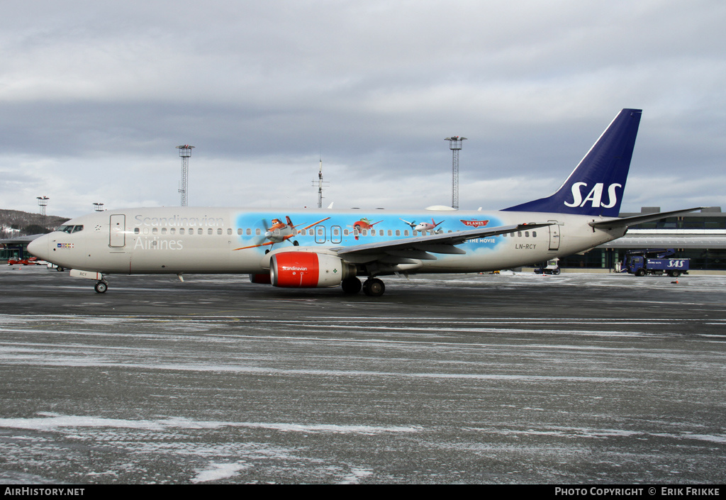 Aircraft Photo of LN-RCY | Boeing 737-883 | Scandinavian Airlines - SAS | AirHistory.net #318702